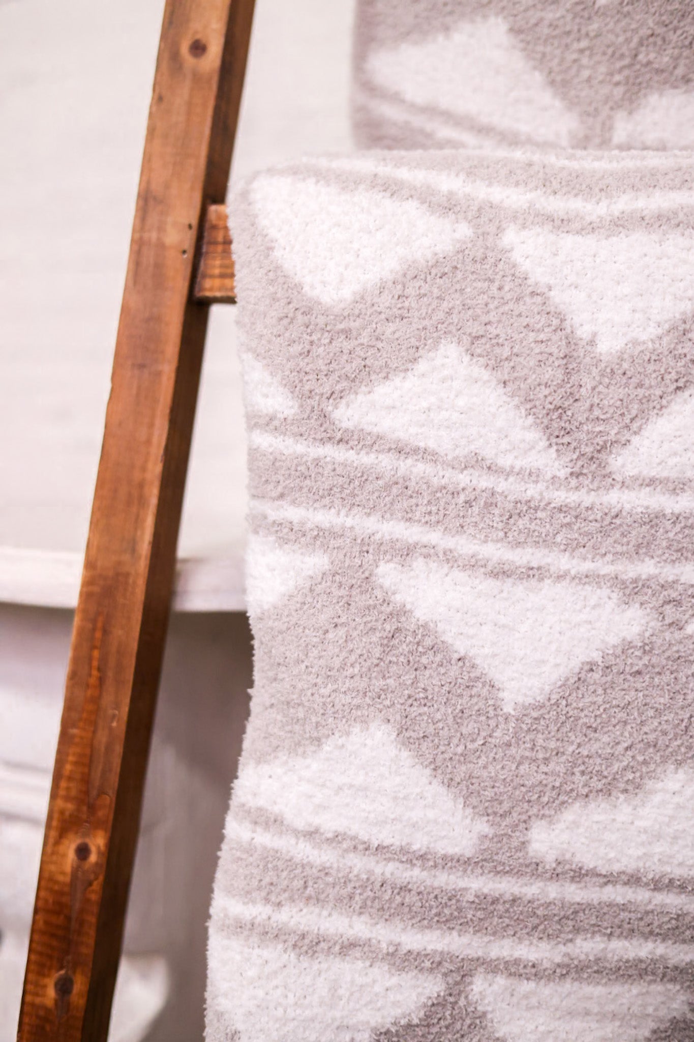 Mountain Grey Stretchy Throw - Whiskey Skies - CARSTEN'S ENTERPRISES INC.