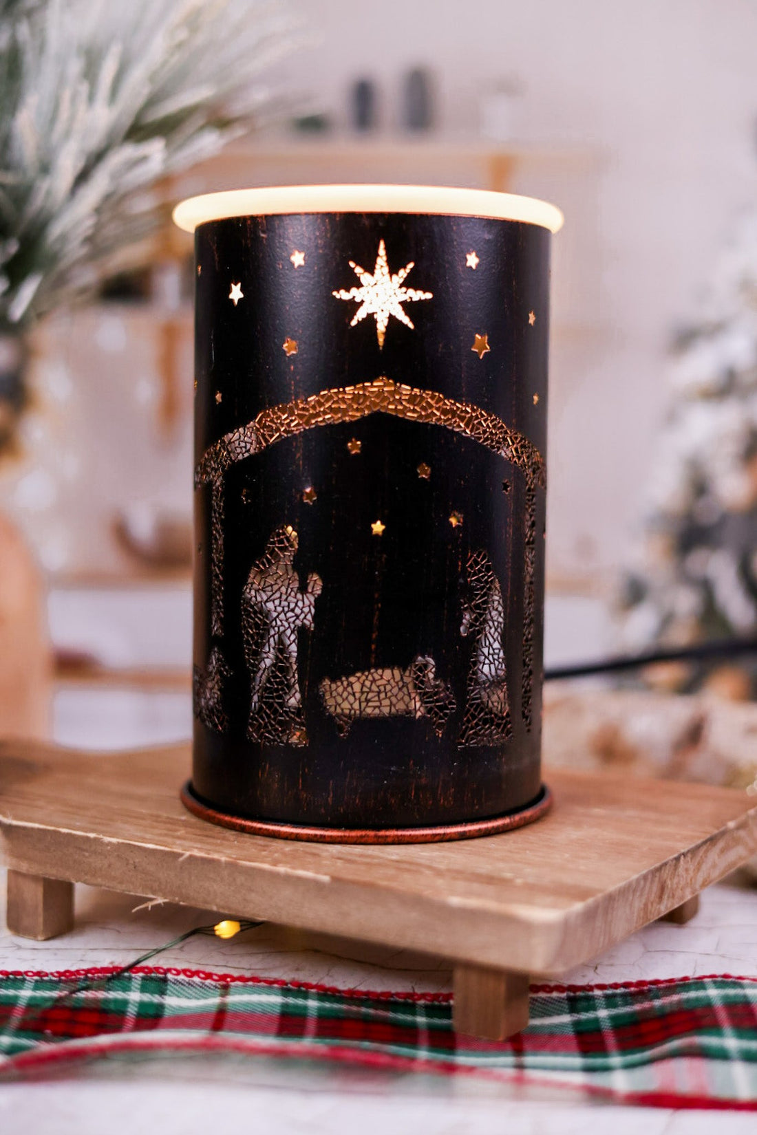 Nativity Scene Illuminated Fragrance Warmer - Whiskey Skies - CANDLE WARMERS ETC