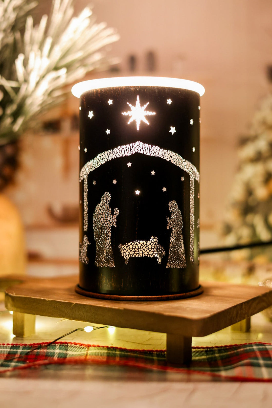 Nativity Scene Illuminated Fragrance Warmer - Whiskey Skies - CANDLE WARMERS ETC