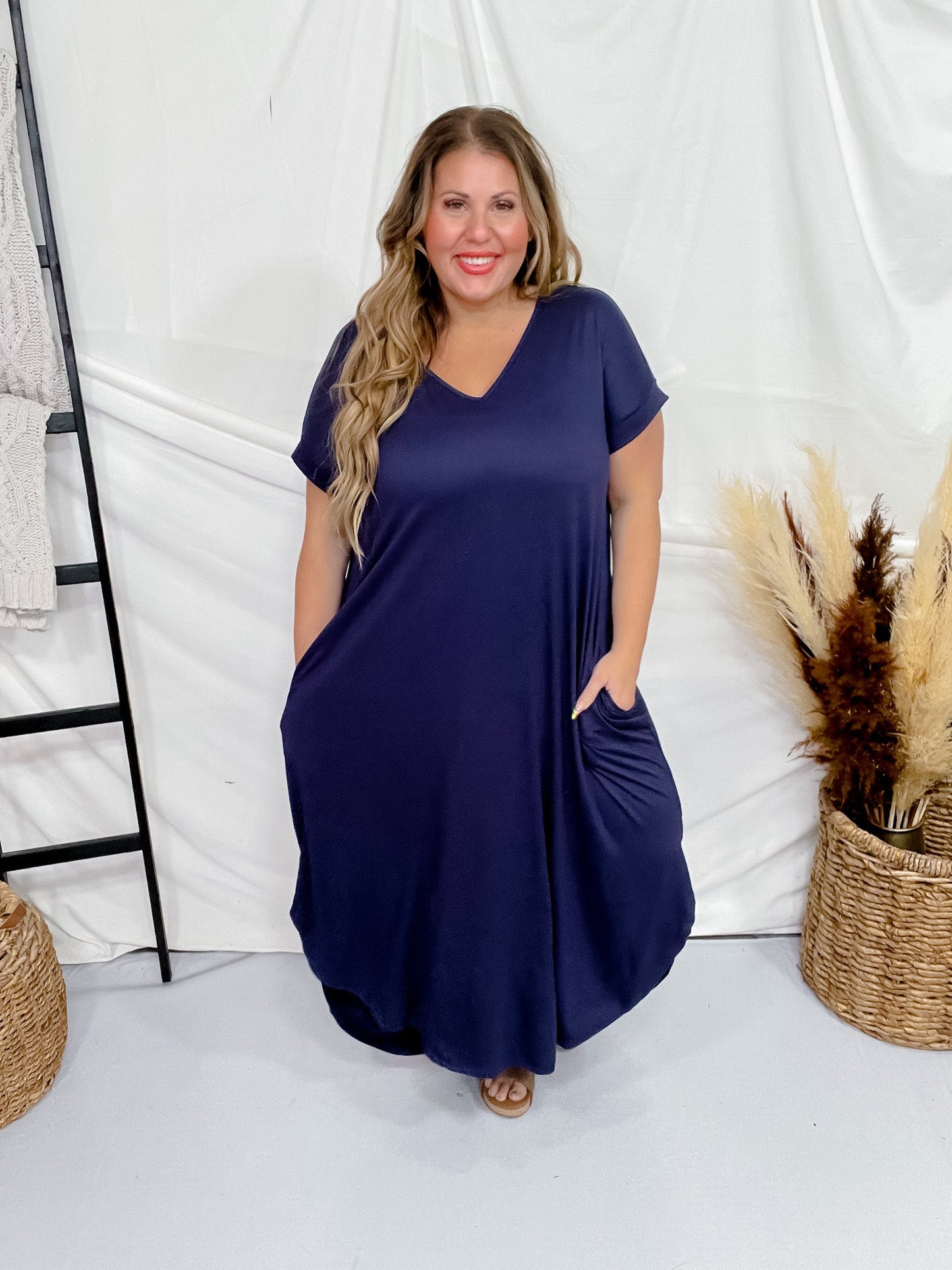 Navy Jersey Knit V - Neck Maxi Dress - Whiskey Skies - ENTRO