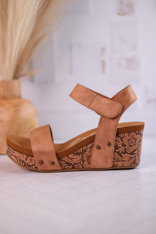 Nude Devon Wedges - Whiskey Skies - VERY G