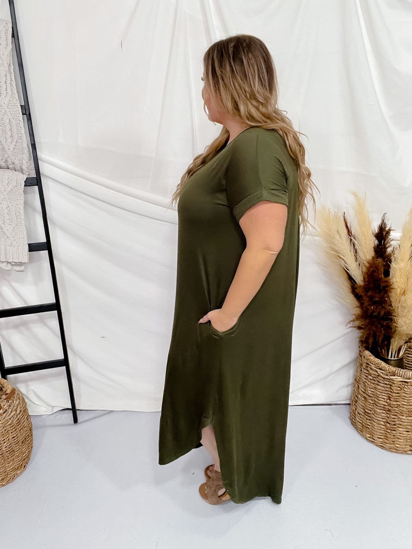 Olive Jersey Knit V - Neck Maxi Dress - Whiskey Skies - ENTRO