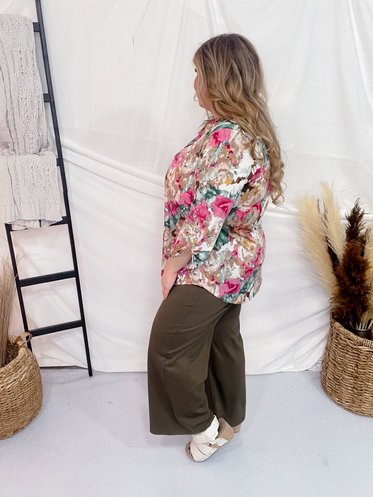 Olive Magic Wide Cropped Pants - Whiskey Skies - DEAR SCARLETT