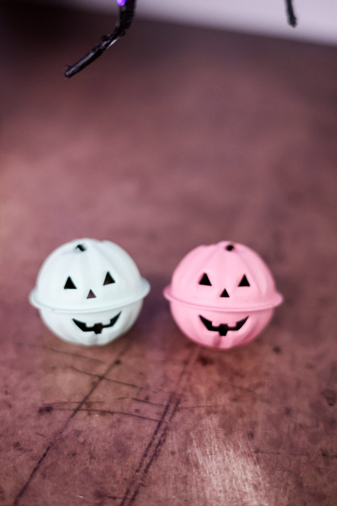Pastel Metal Jack - O - Lantern Bells (2 Colors) - Whiskey Skies - TRANSPAC