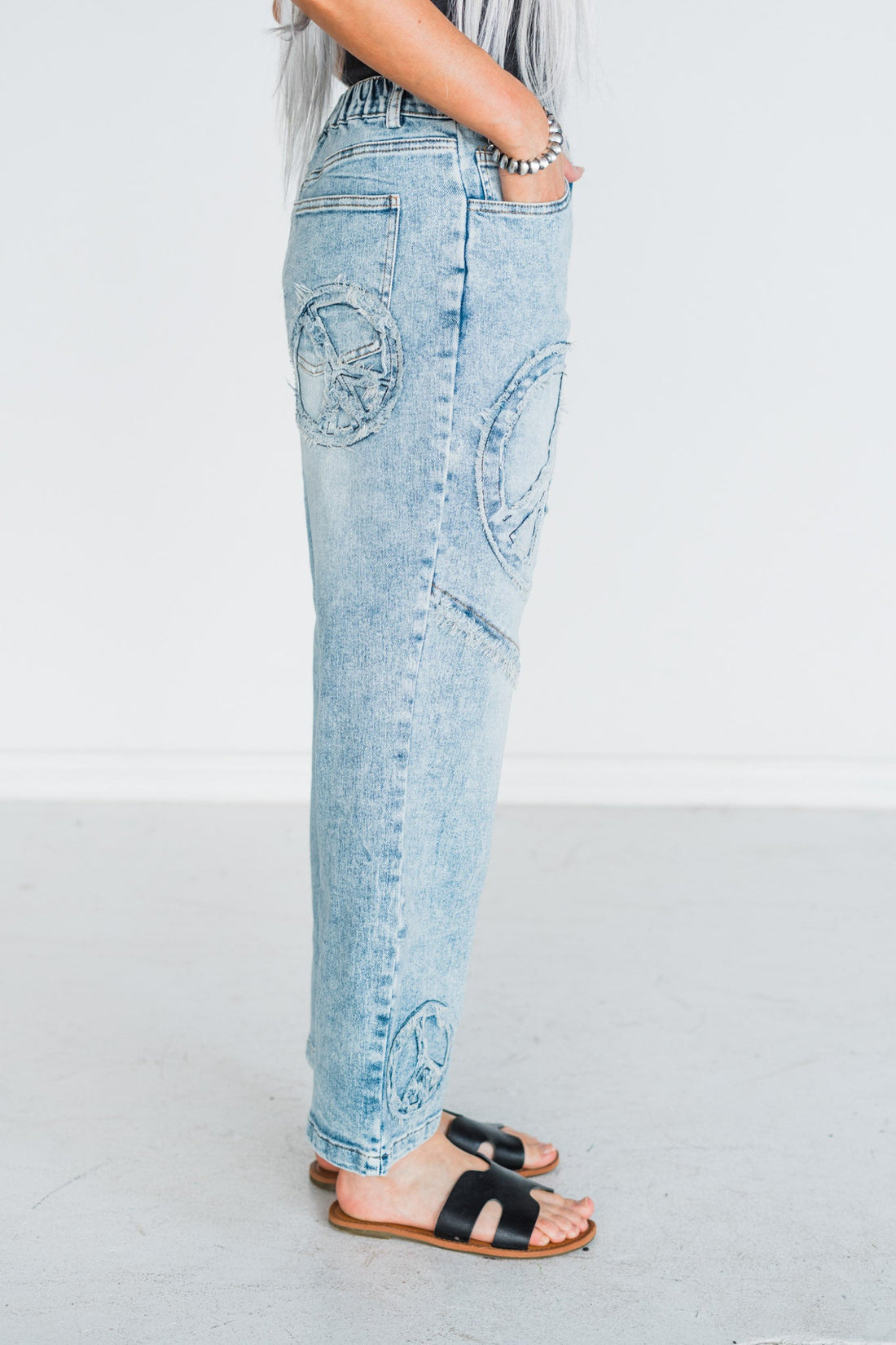 Peace Sign Patch Light Wash Straight Denim Jeans - Whiskey Skies - DAVI & DANI