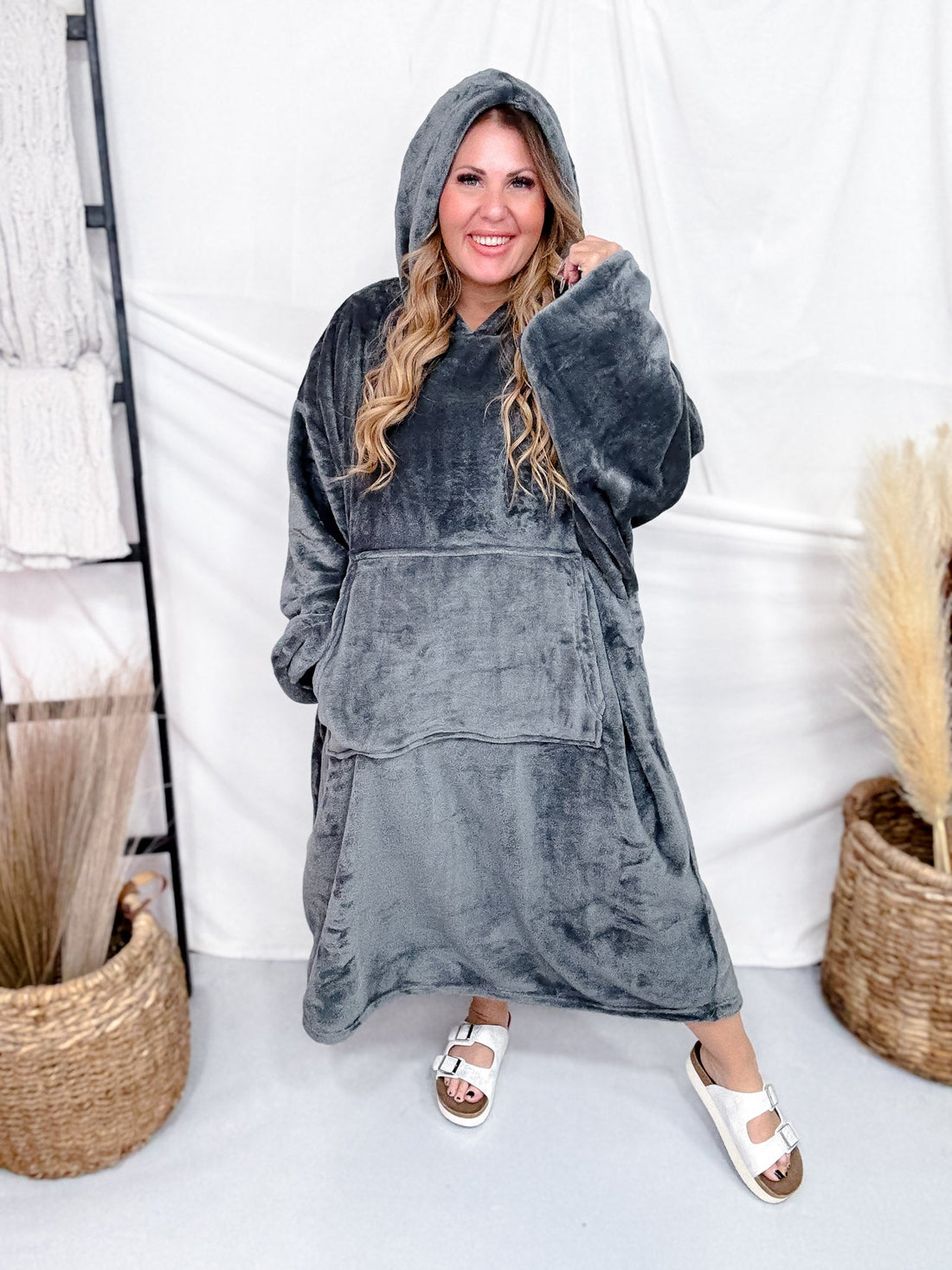 Perfect Grey Hooded Blanket - Whiskey Skies - CARSTEN'S ENTERPRISES INC.
