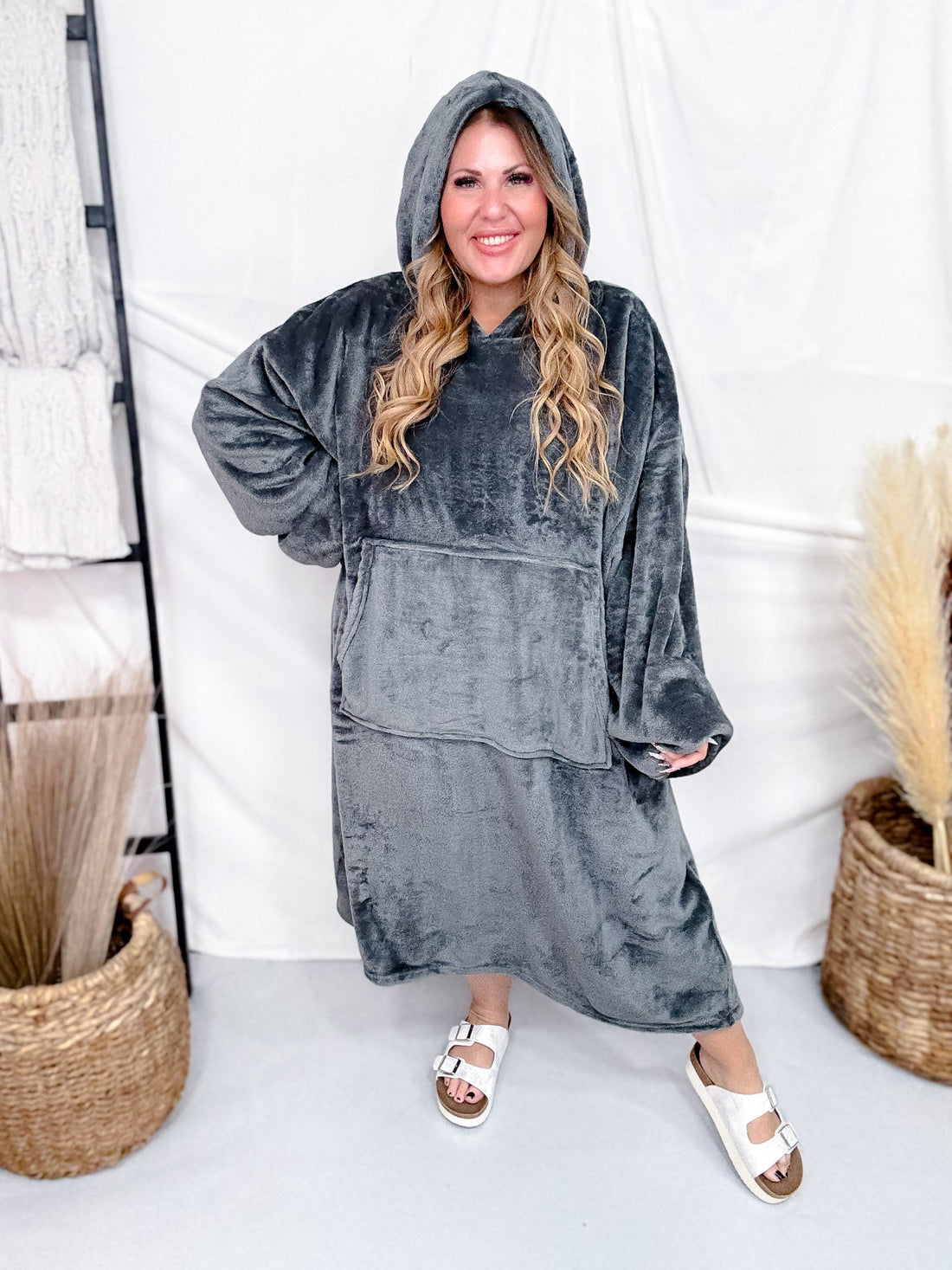 Perfect Grey Hooded Blanket - Whiskey Skies - CARSTEN'S ENTERPRISES INC.