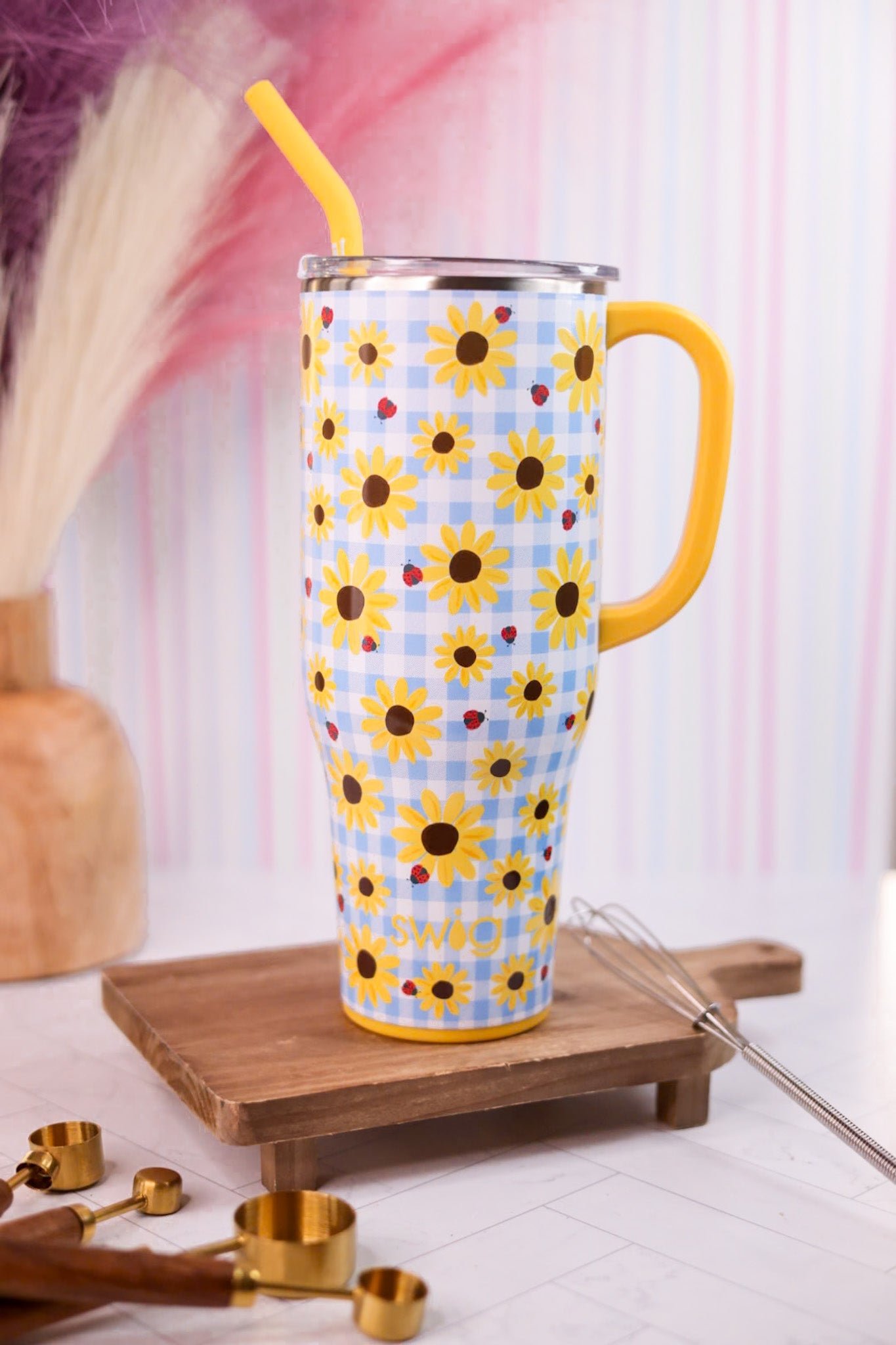 Picnic Basket Mega Mug 40oz - Whiskey Skies - SWIG LIFE