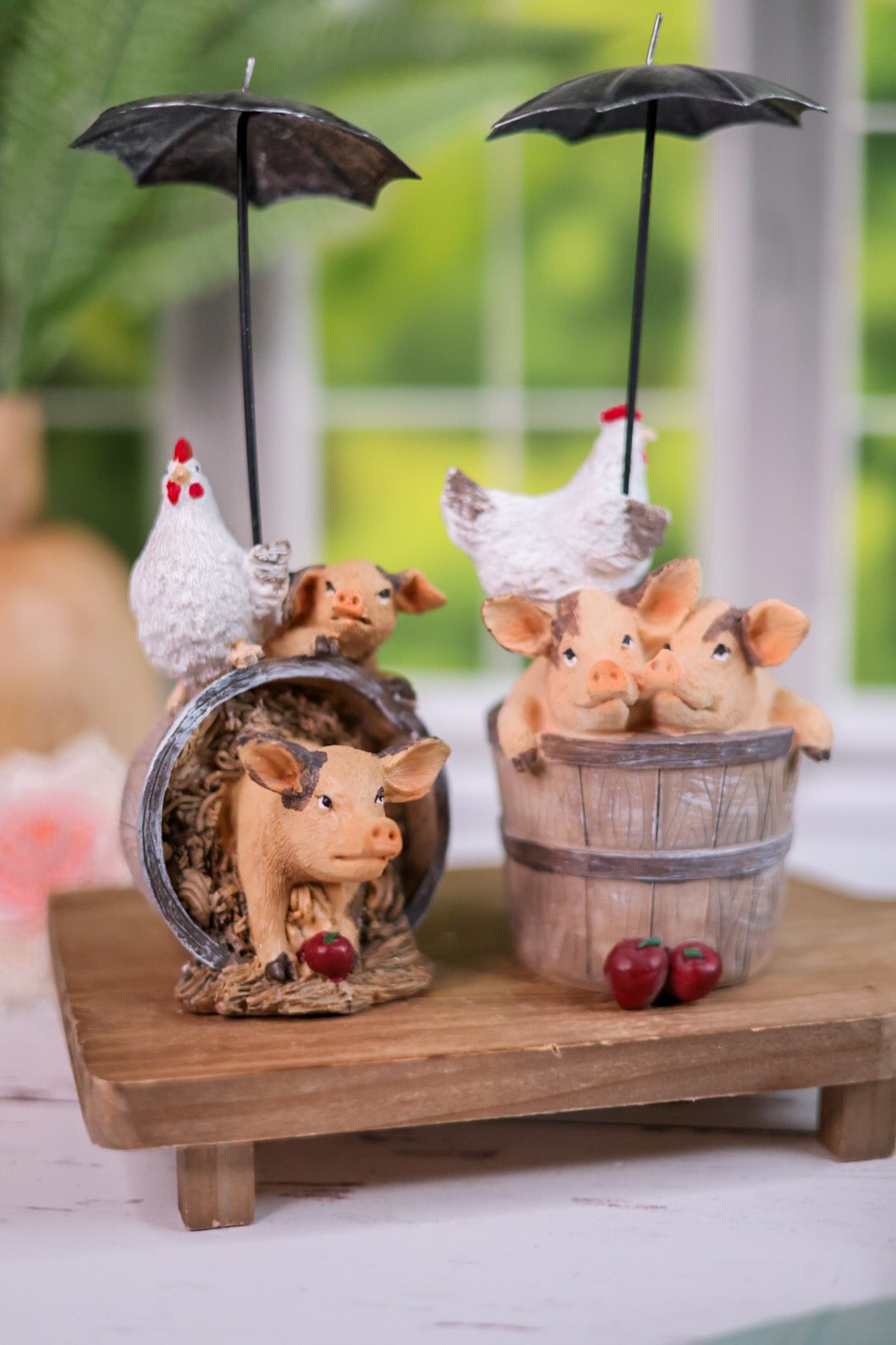 Pigs in a Barrel Resin Figurines - Whiskey Skies - TRANSPAC