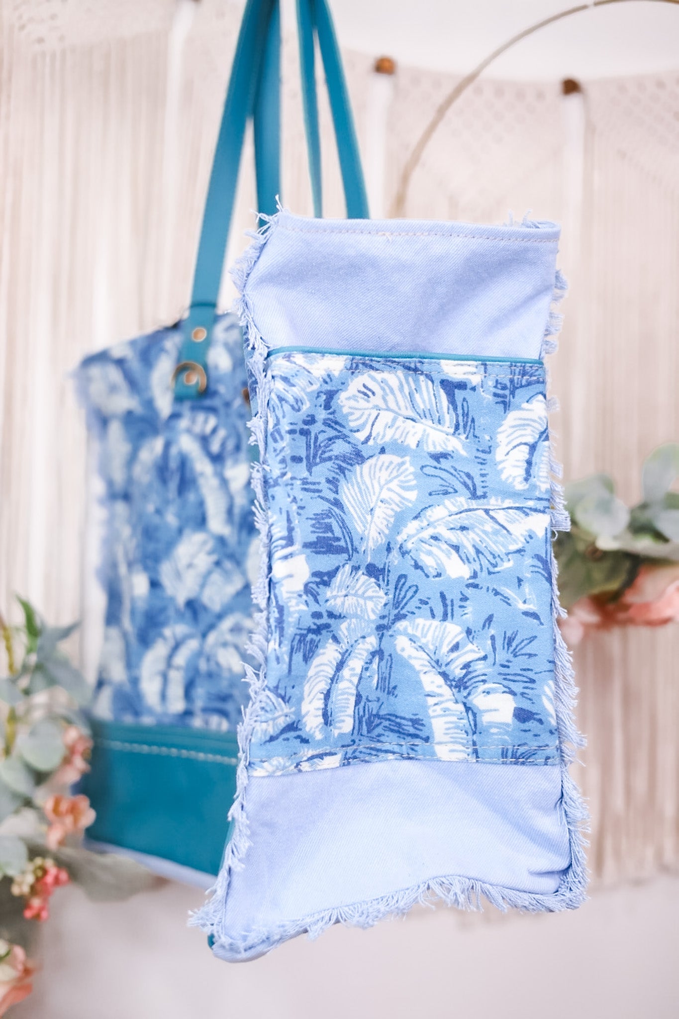 Pinadora Weekender Bag - Whiskey Skies - KHEMCHAND HANDICRAFT