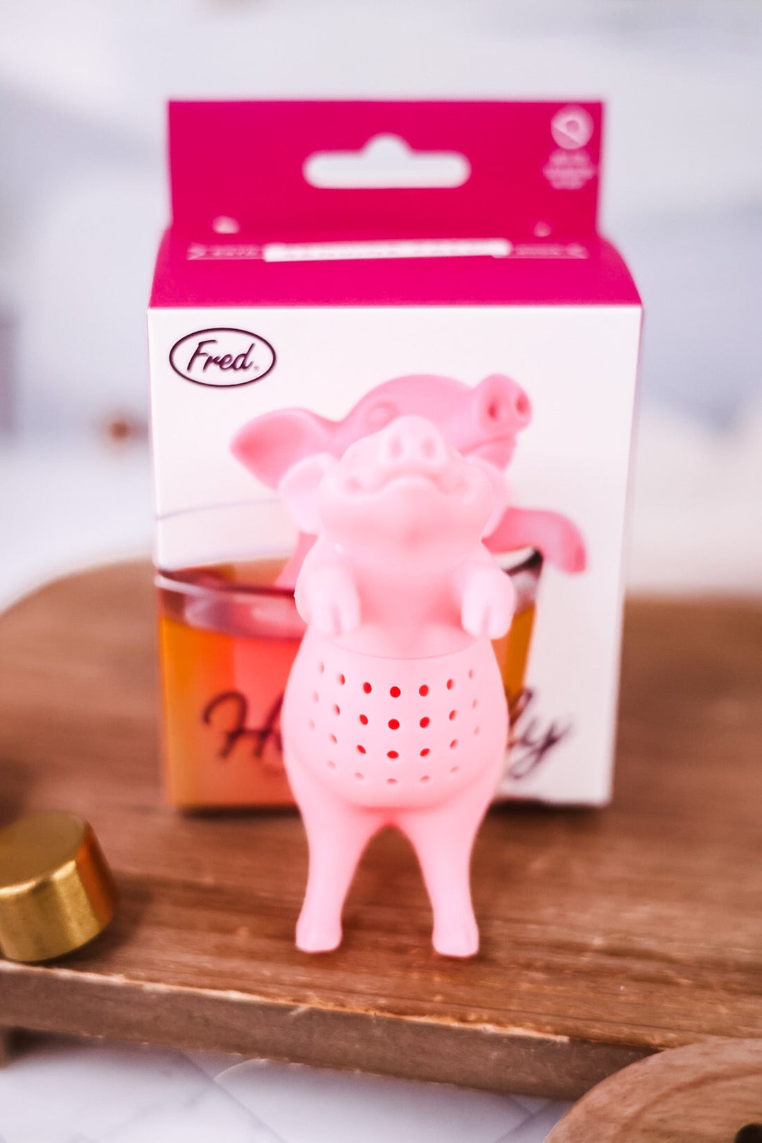 Pink Pig Tea Infuser - Whiskey Skies - FRED AND FRIENDS