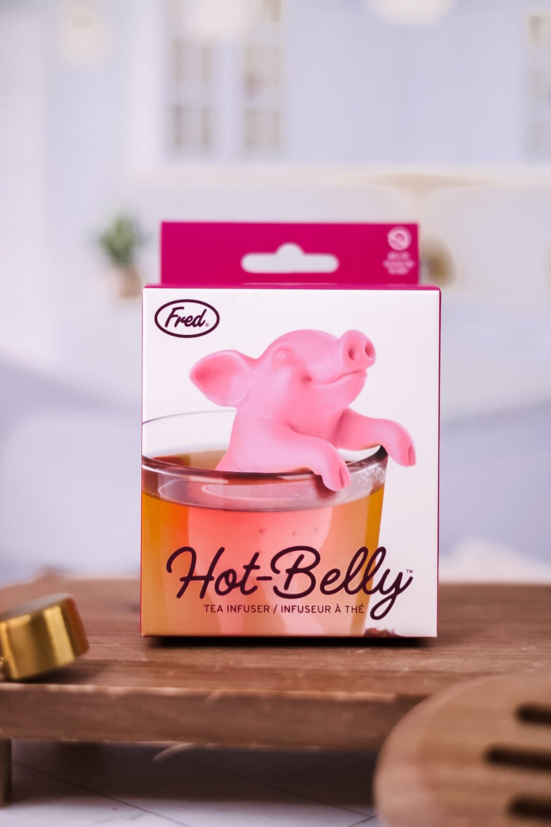 Pink Pig Tea Infuser - Whiskey Skies - FRED AND FRIENDS