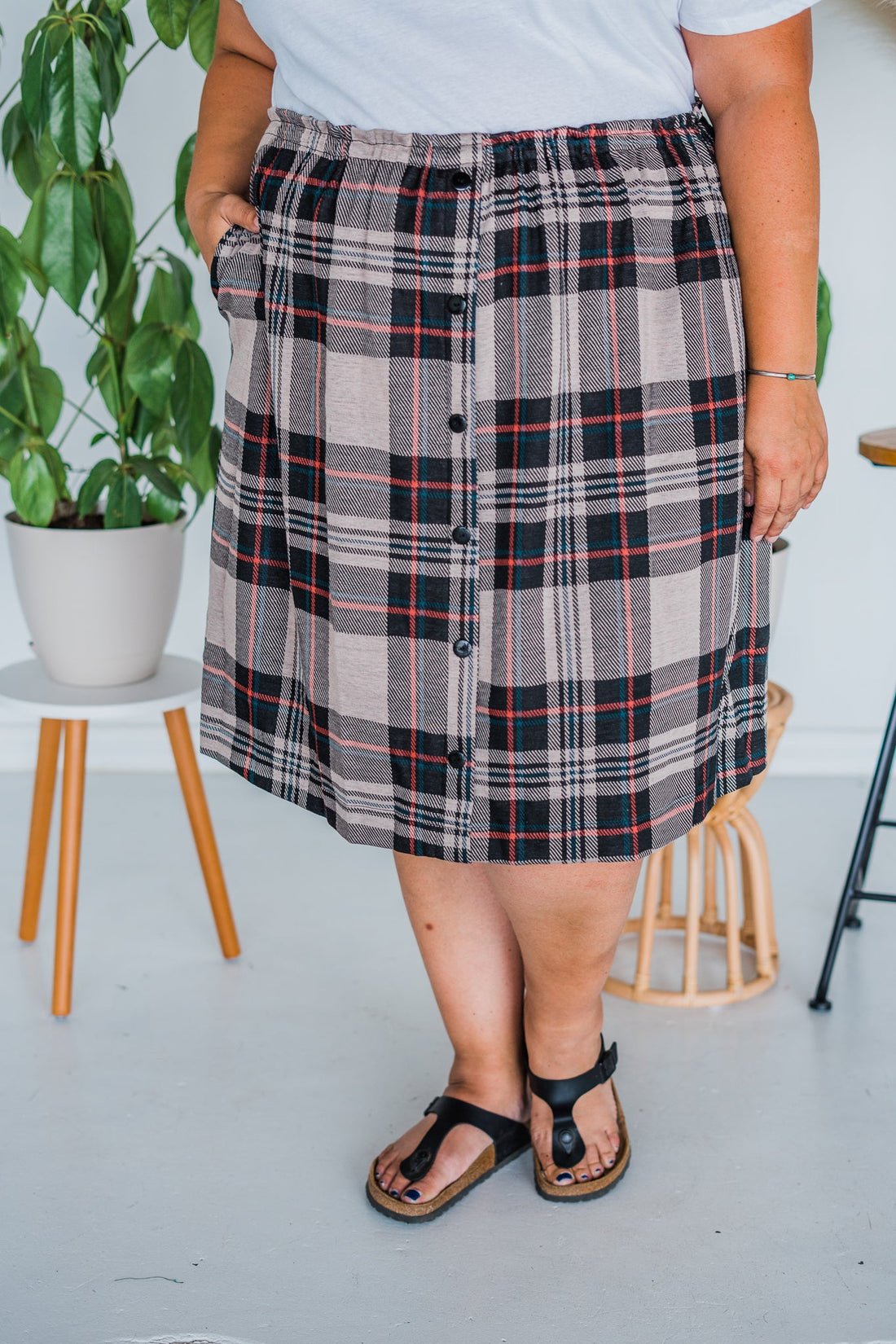 Plaid Elastic Waist Skirt - Whiskey Skies - BLUMIN