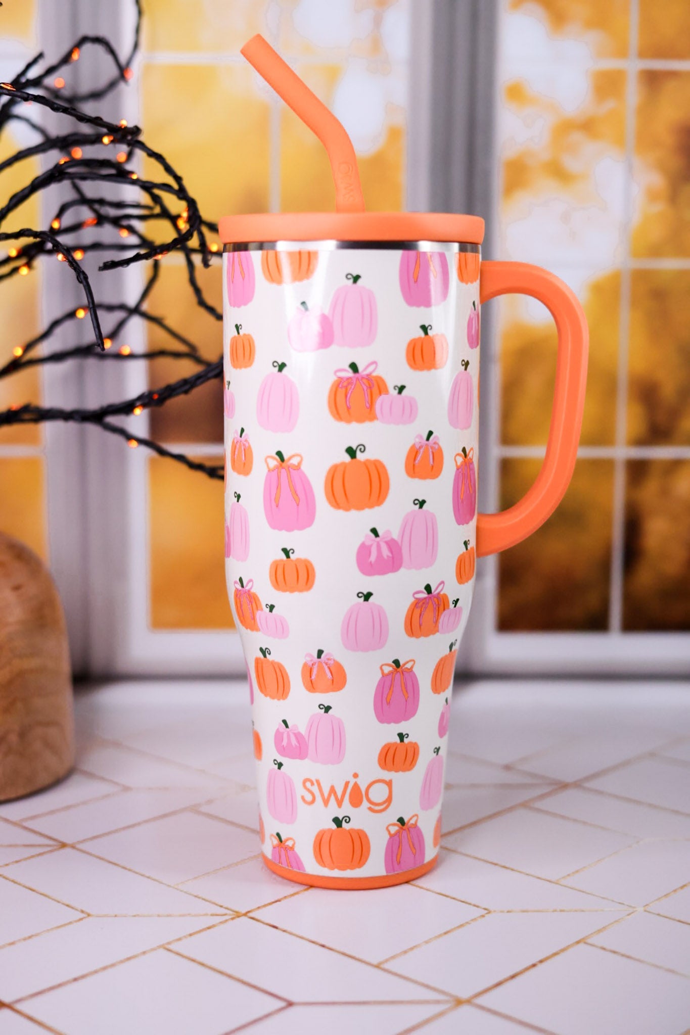 Pumpkins & Bows 40oz Mega Mug - Whiskey Skies - SWIG LIFE