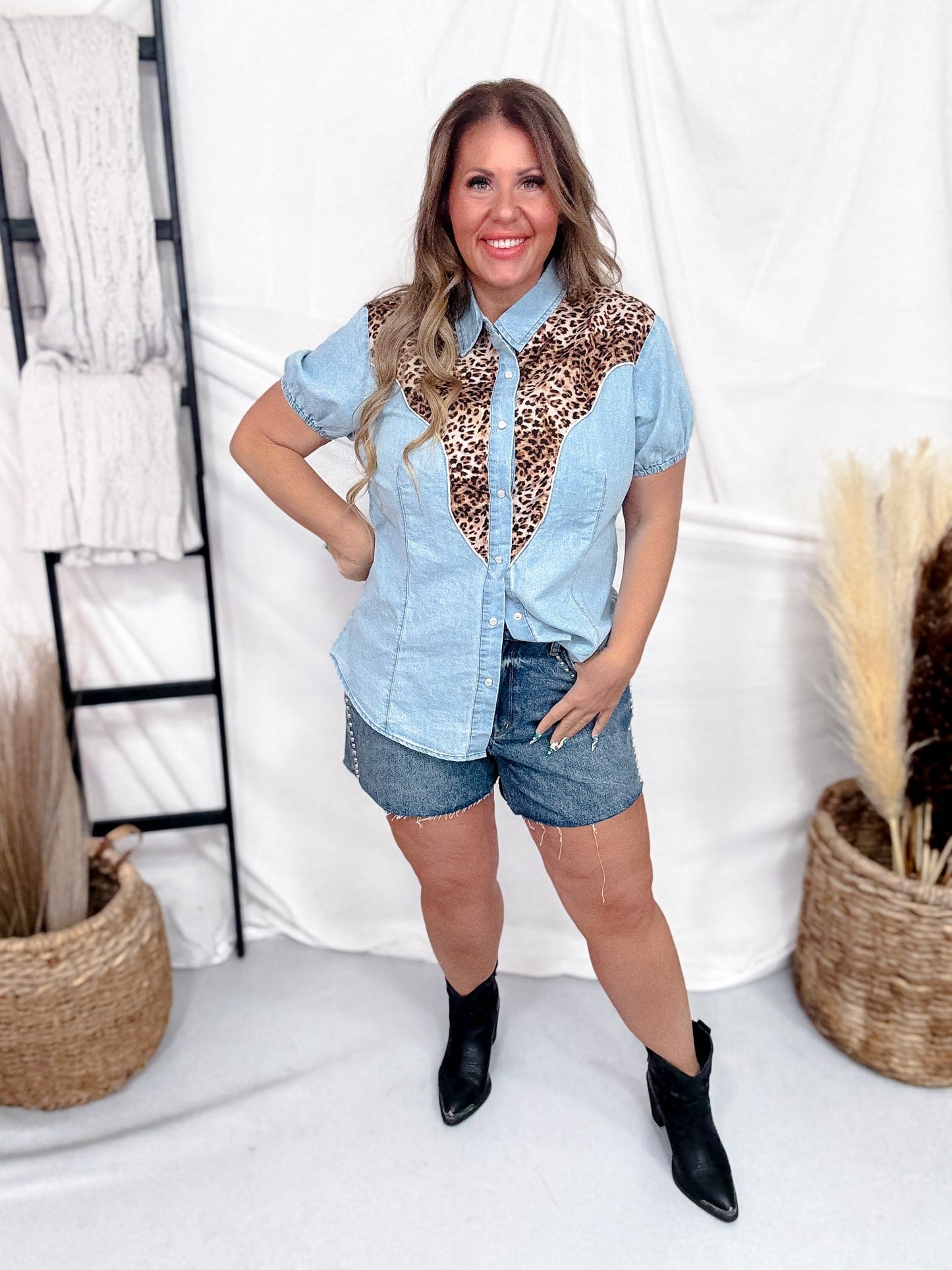 "Ranch Kitty" Short Sleeve Denim & Leopard Top - Whiskey Skies - 2 FLY CO.