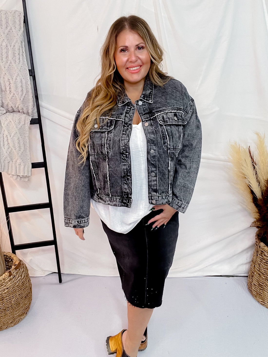 Raw Edge Charcoal Denim Jacket - Whiskey Skies - ANDREE BY UNIT