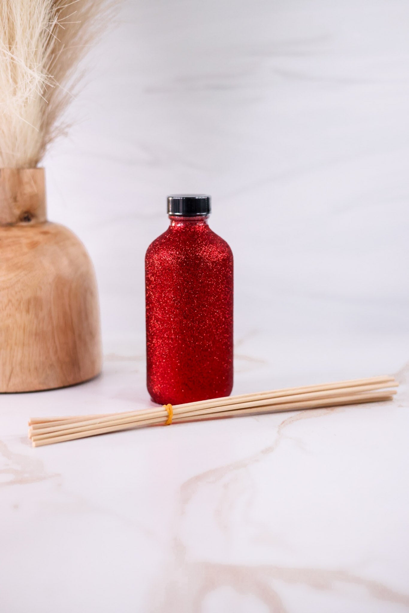 Red Glitter Reed Diffuser With Volcano By Capri Blue - Whiskey Skies - CAPRI BLUE