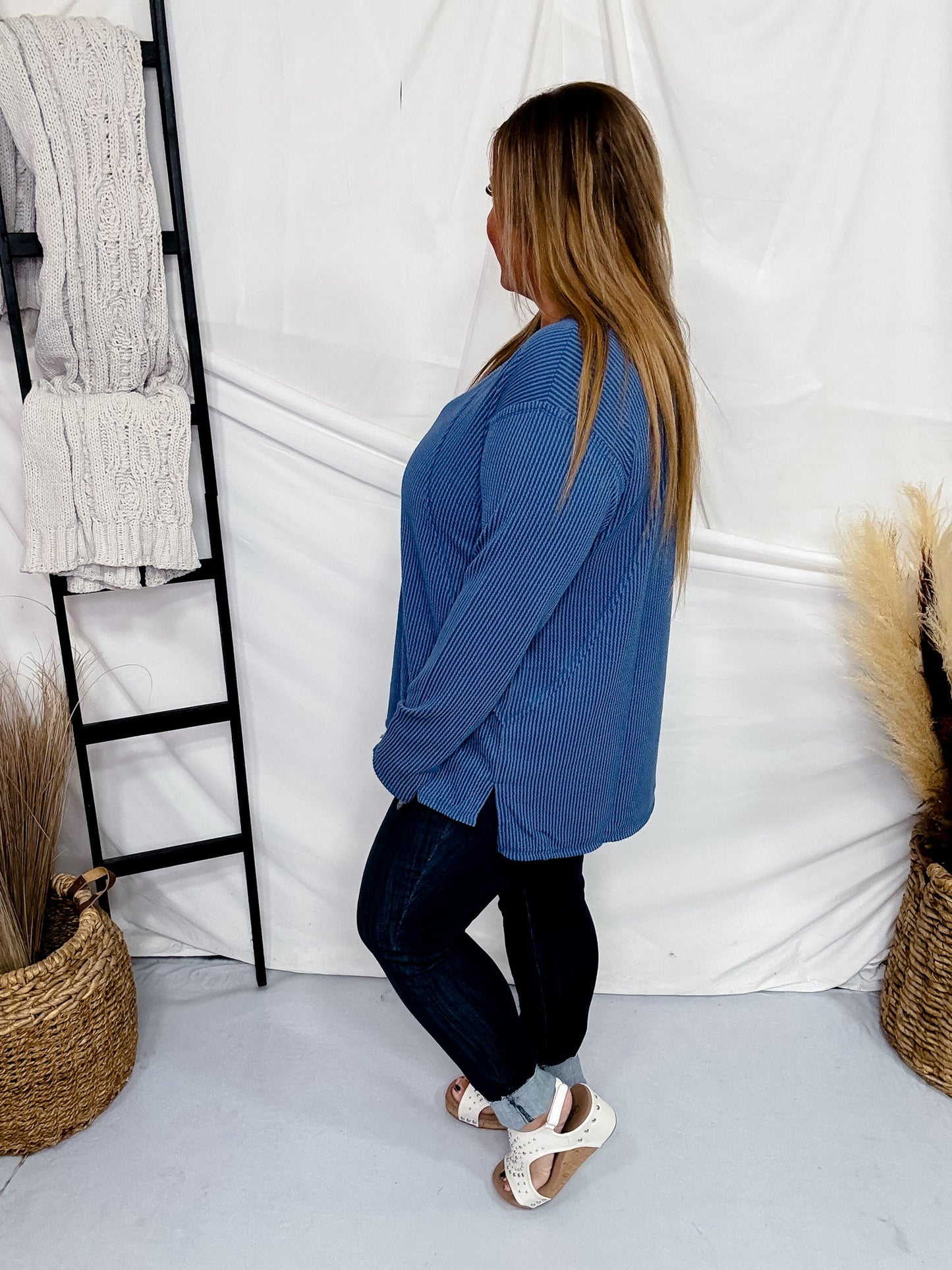 Relaxed Fit Long Sleeve Ribbed Tunic Top - Whiskey Skies - ANDREE BY UNIT