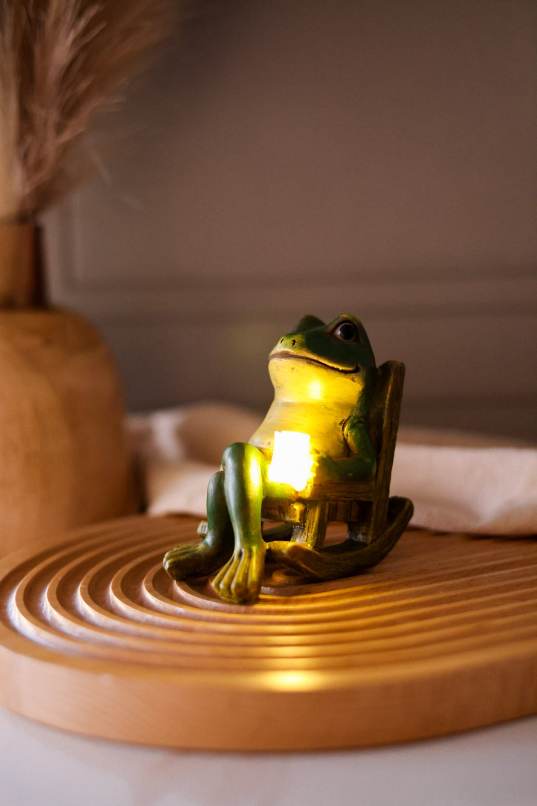 Resin Frog Figure With LED Lantern - Whiskey Skies - TRANSPAC