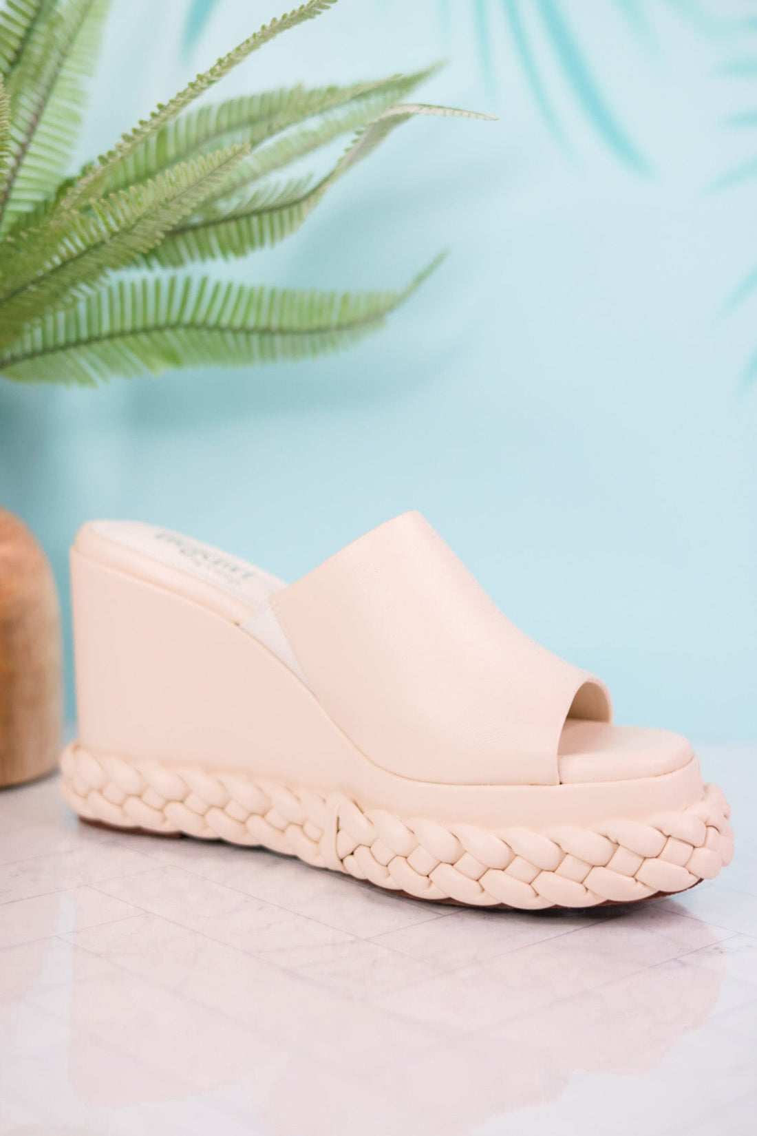 Resting Beach Face Ivory Sandals - Whiskey Skies - CORKYS FOOTWEAR