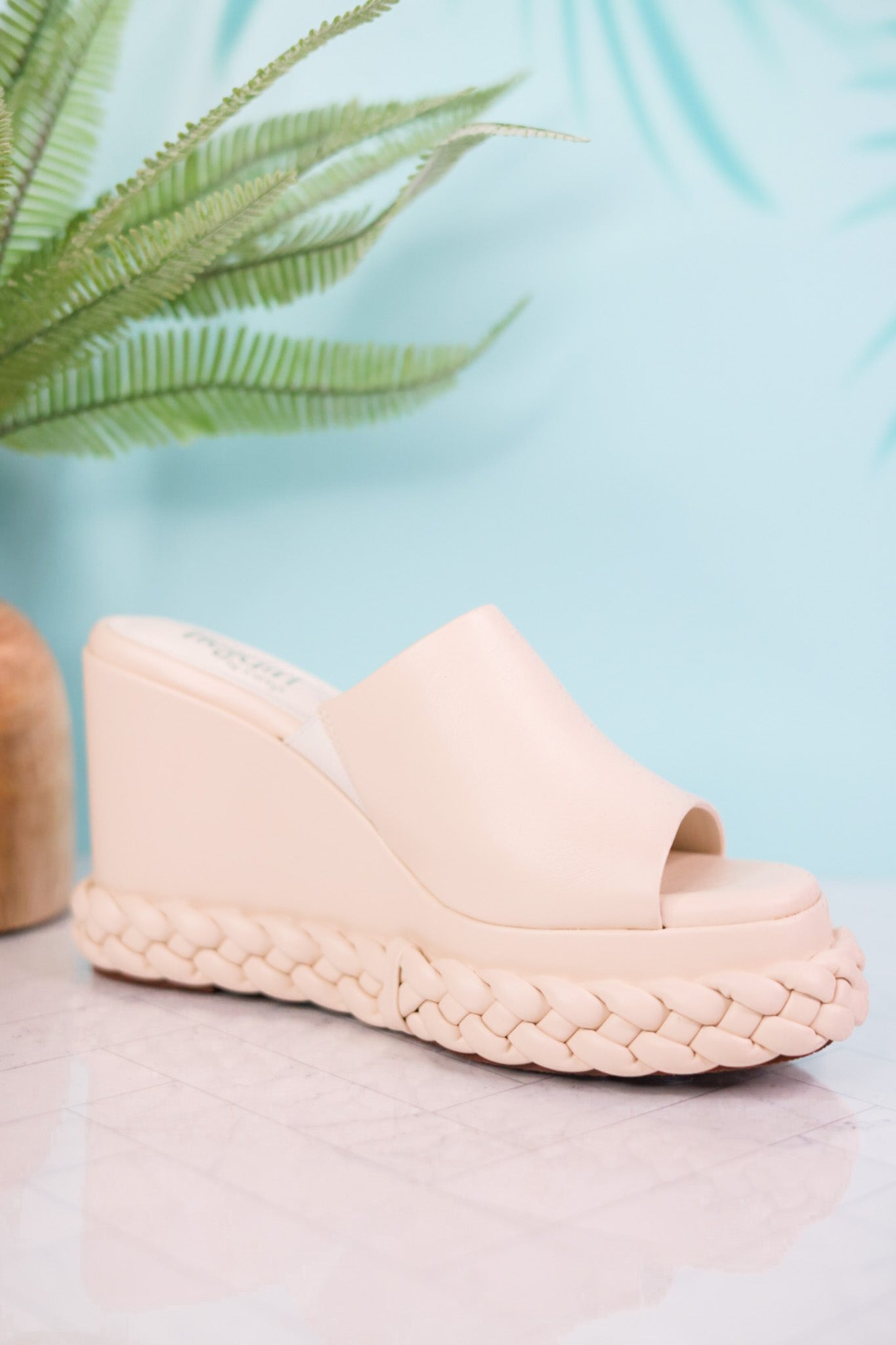 Resting Beach Face Ivory Sandals - Whiskey Skies - CORKYS FOOTWEAR