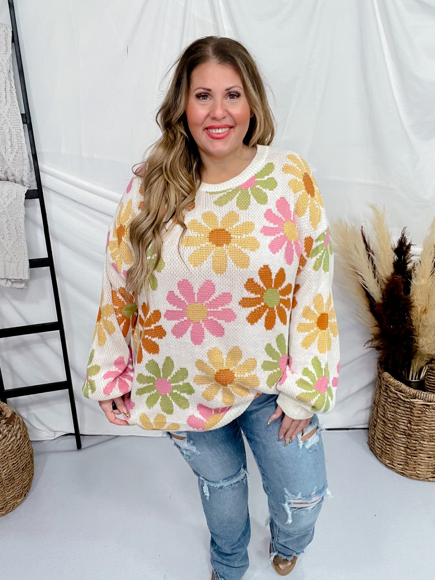 Retro Daisy Knit Pullover Sweater - Whiskey Skies - HAYDEN