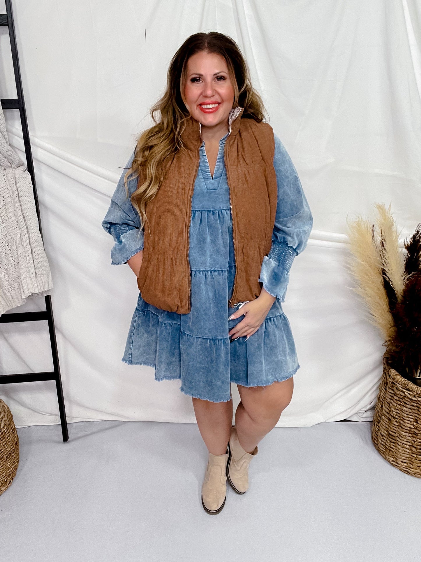 Reversible Brown & Floral Puffer Vest - Whiskey Skies - SOUTHERN GRACE