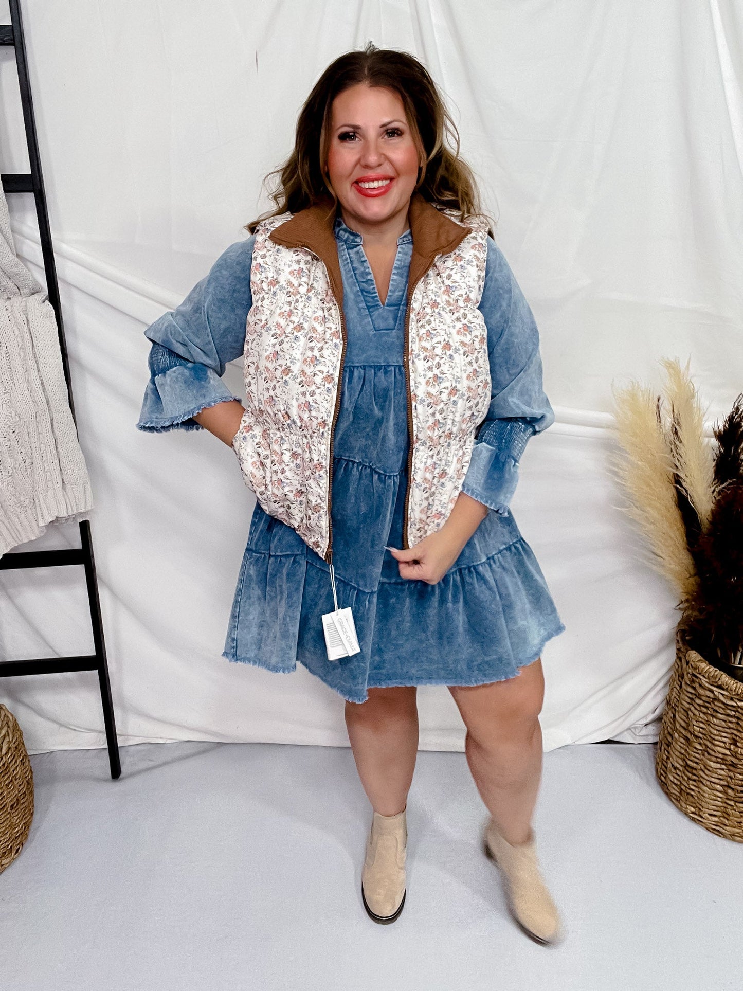 Reversible Brown & Floral Puffer Vest - Whiskey Skies - SOUTHERN GRACE
