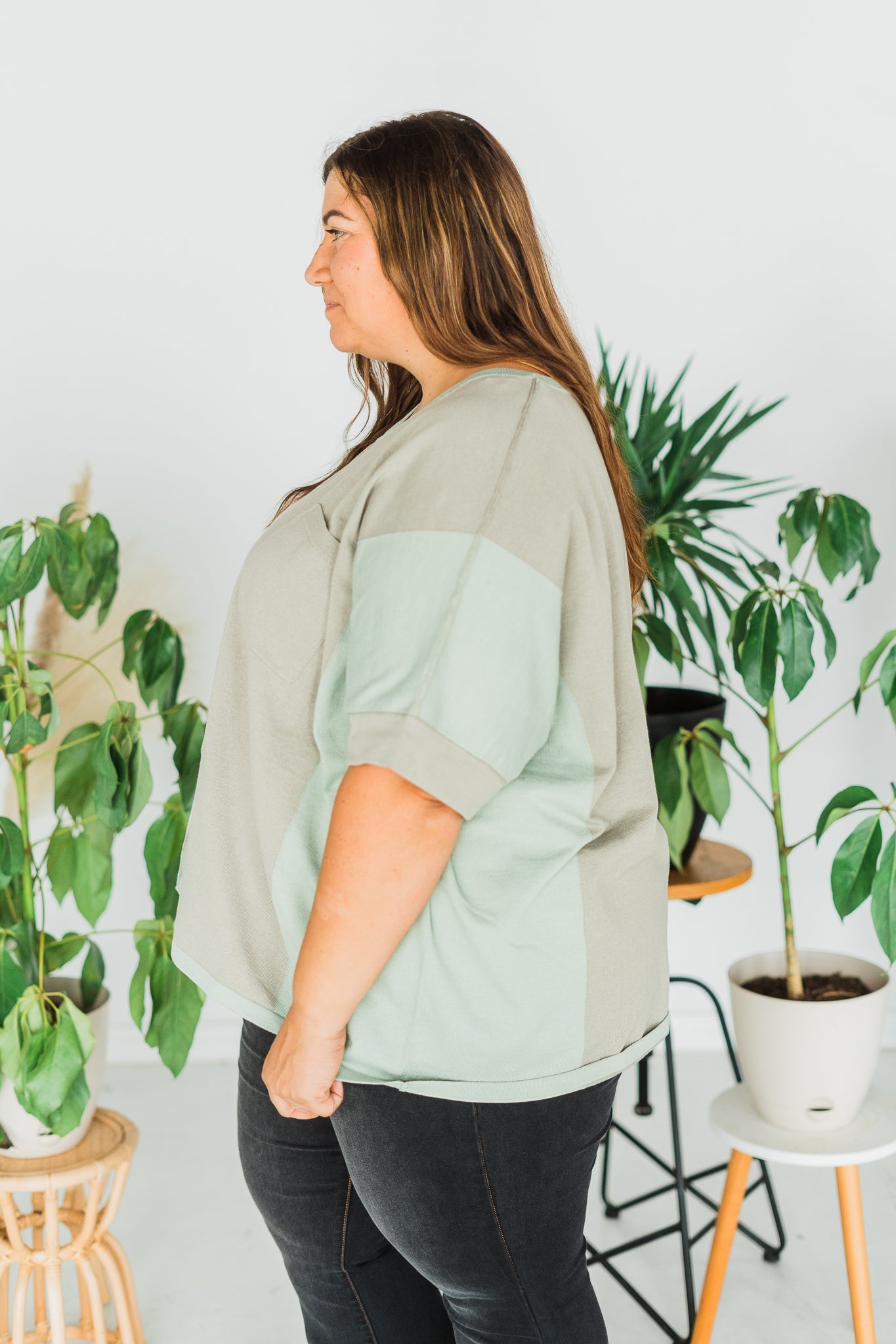 Sage Colorblock Relaxed Fit Top - Whiskey Skies - ANDREE BY UNIT