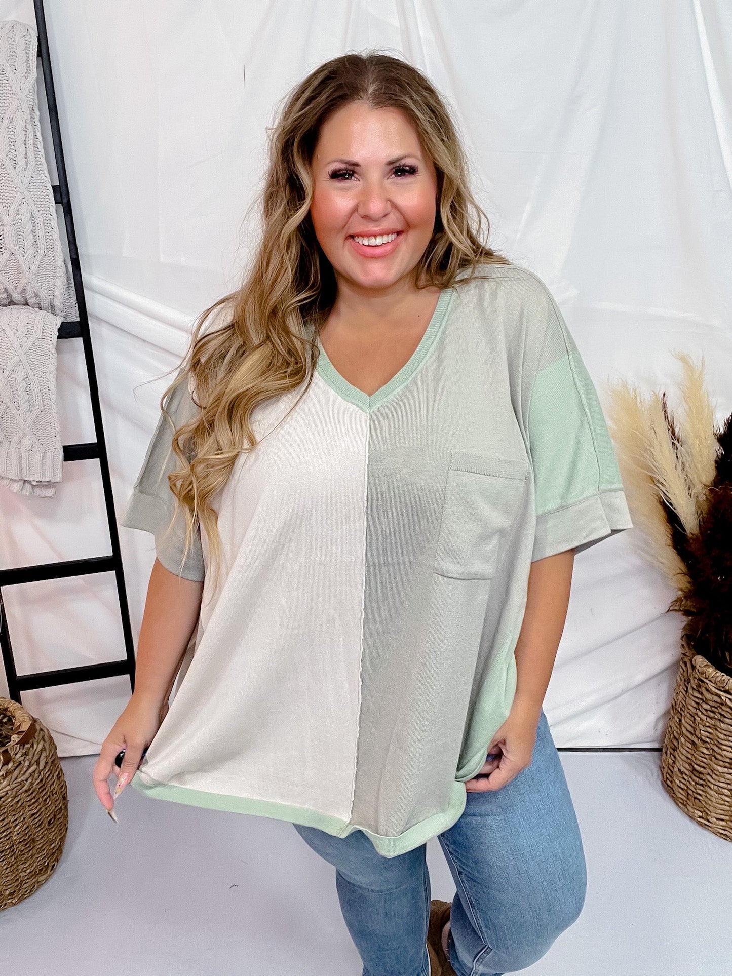 Sage Colorblock Relaxed Fit Top - Whiskey Skies - ANDREE BY UNIT