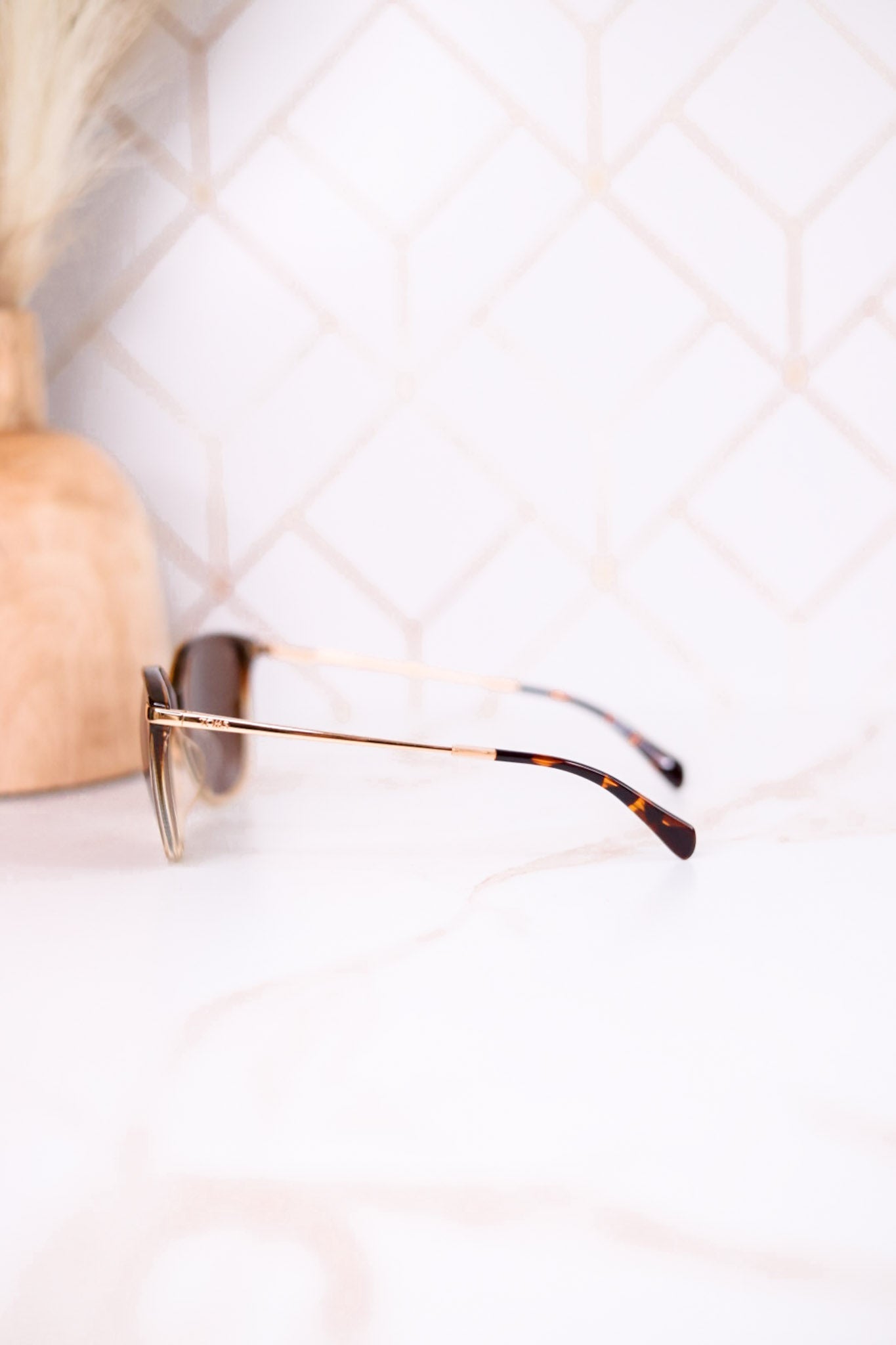 Sandela Sunglasses In Cappucino Fade - Whiskey Skies - TOMS
