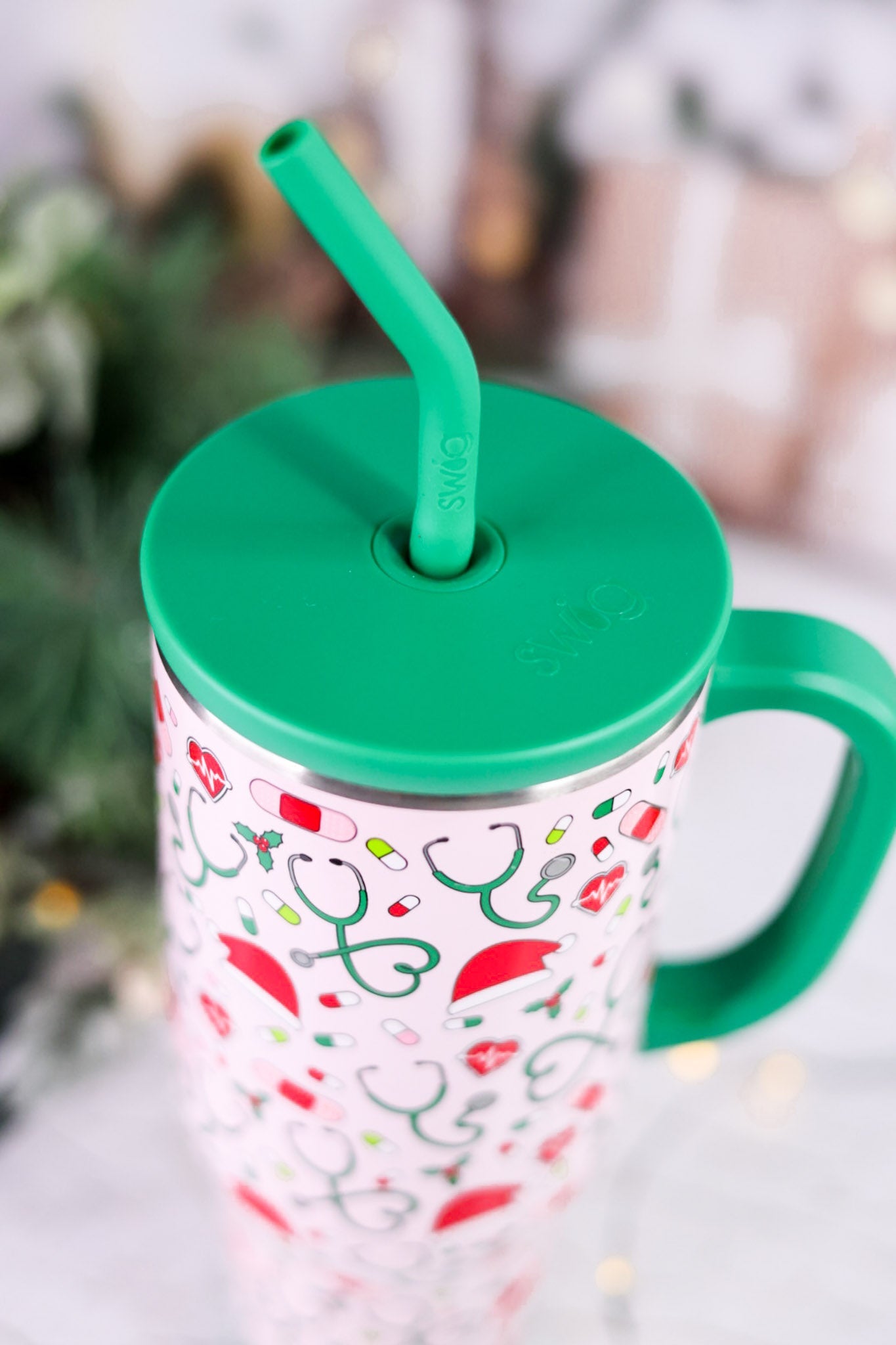 Santa's Scrubs Mega Mug 40oz - Whiskey Skies - SWIG LIFE