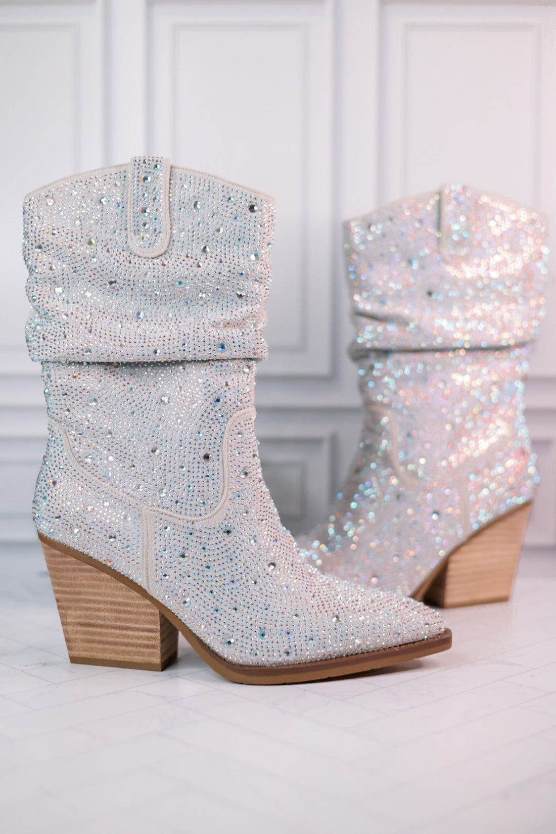 Silver Rhinestone Scrunchy Pull On Boots - Whiskey Skies - VERY G