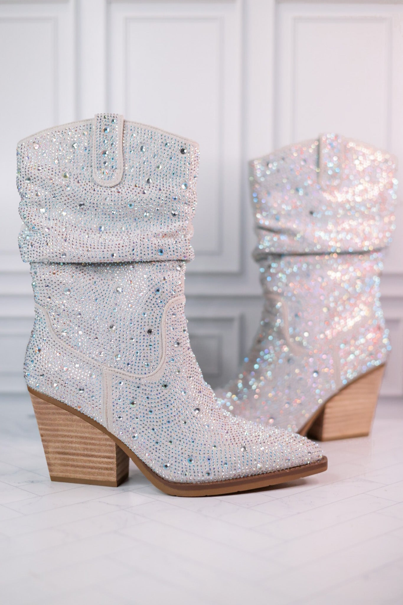 Silver Rhinestone Scrunchy Pull On Boots - Whiskey Skies - VERY G