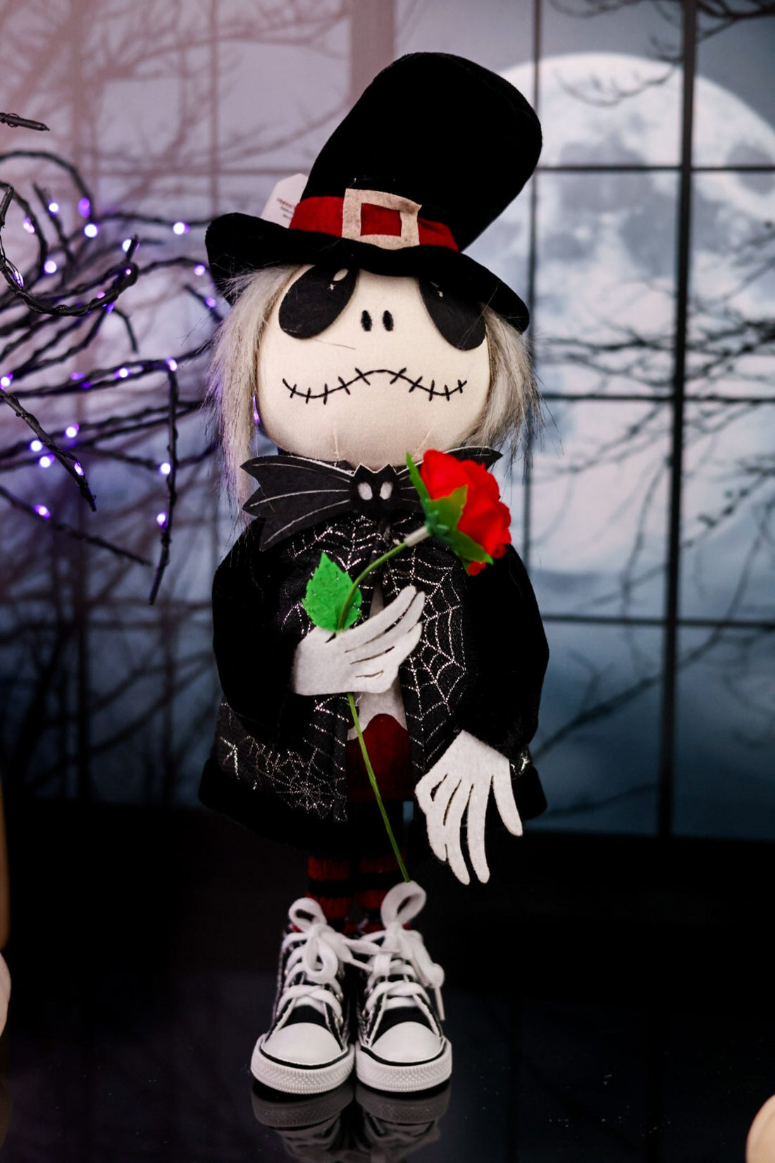 Skeleton Couple Stander Halloween Decorations (Two Styles) - Whiskey Skies - HANNA'S HANDIWORKS