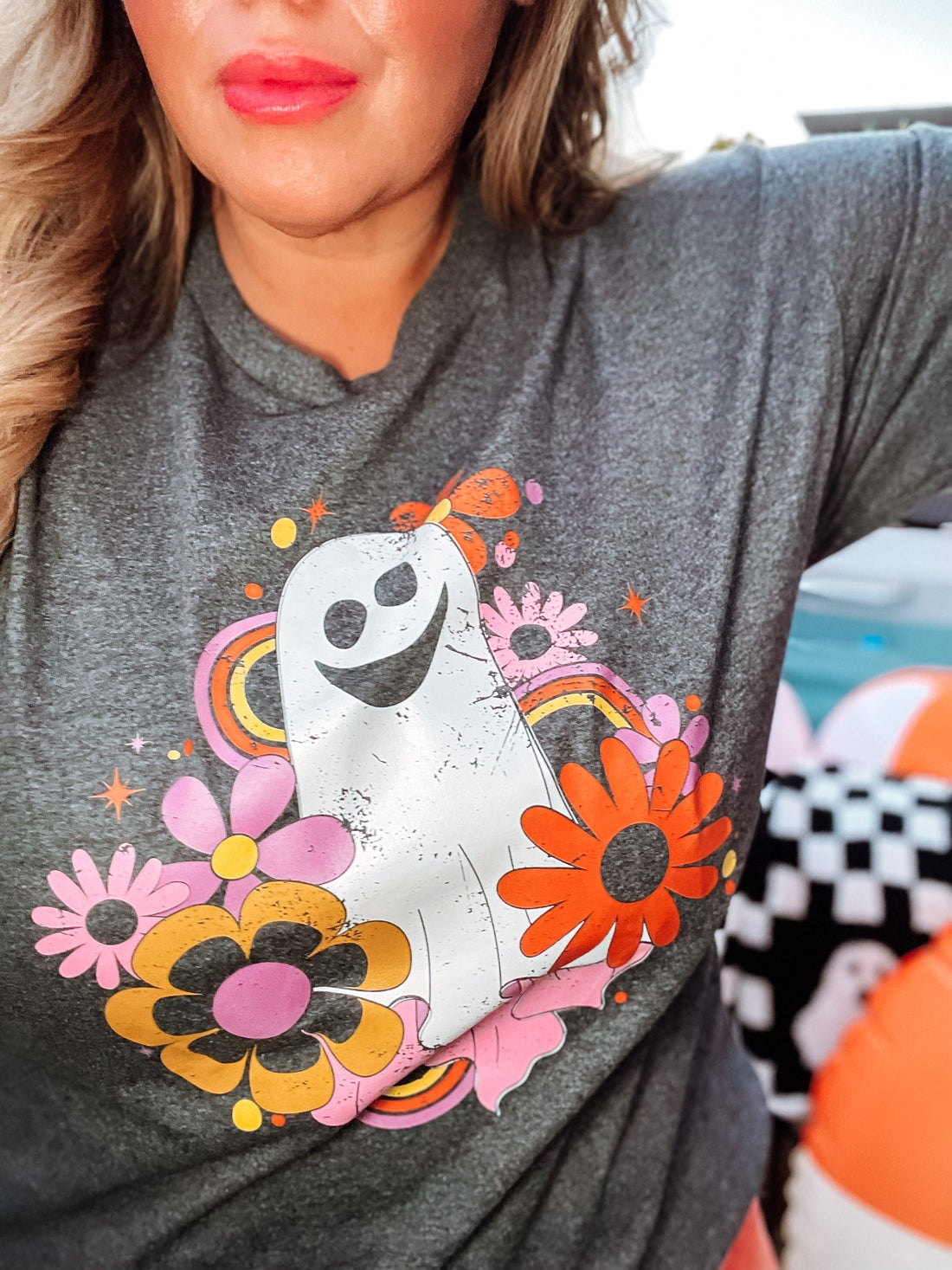 Spooky Groovy Vibes Graphic T-Shirt - Whiskey Skies - SUGAR STITCH