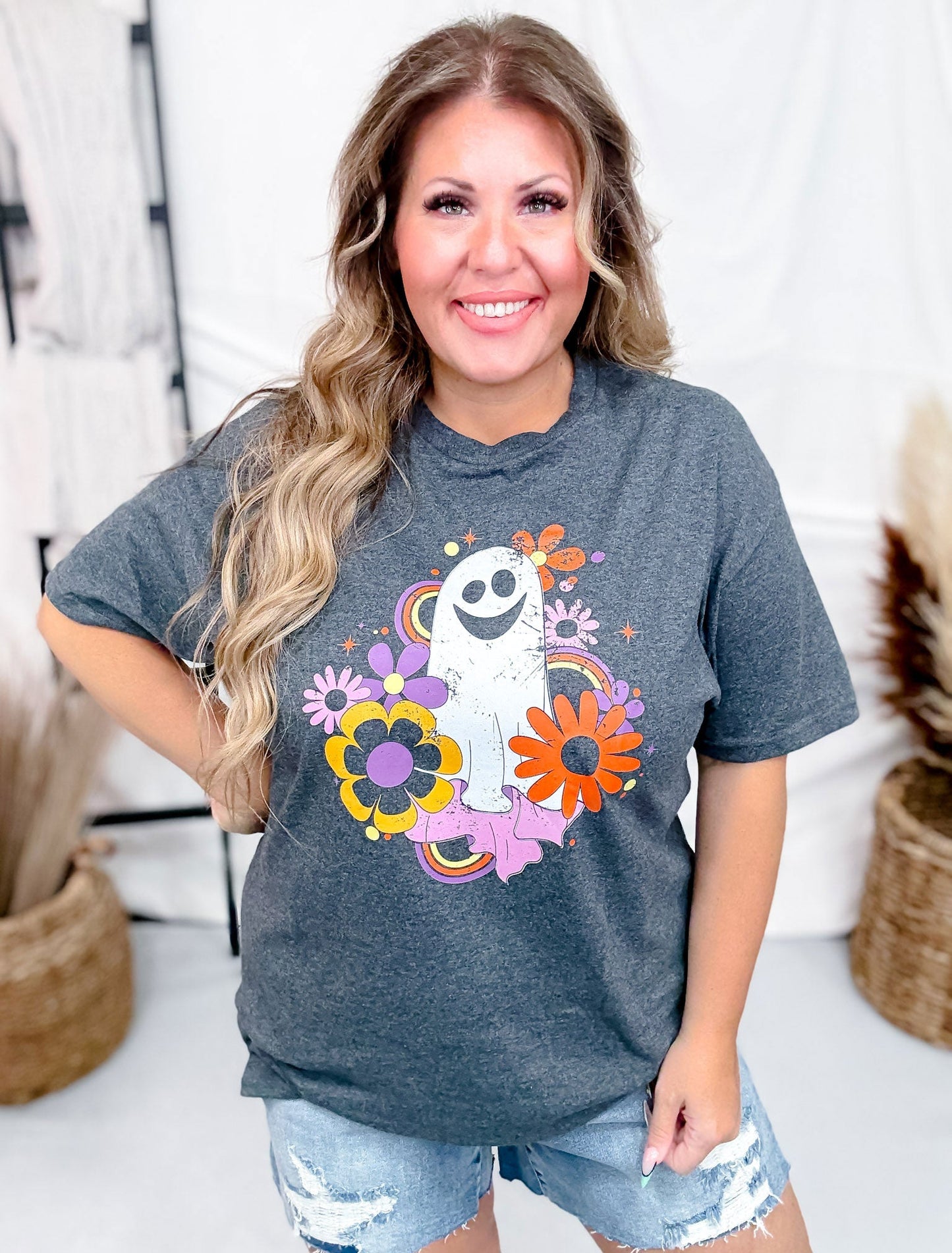 Spooky Groovy Vibes Graphic T-Shirt - Whiskey Skies - SUGAR STITCH