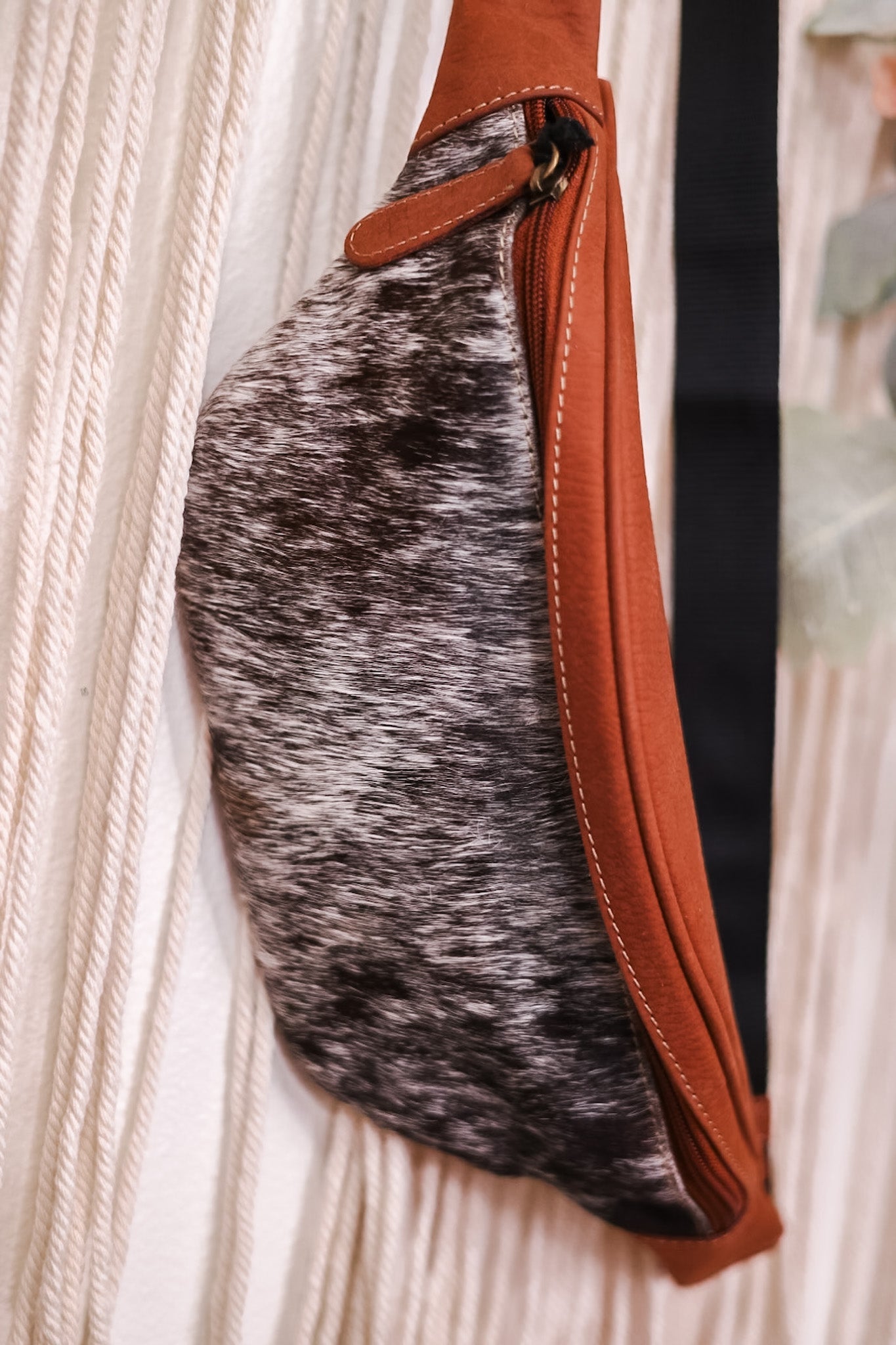 Stratton Ridge Leather & Hairon Waist Pack - Whiskey Skies - KHEMCHAND HANDICRAFT