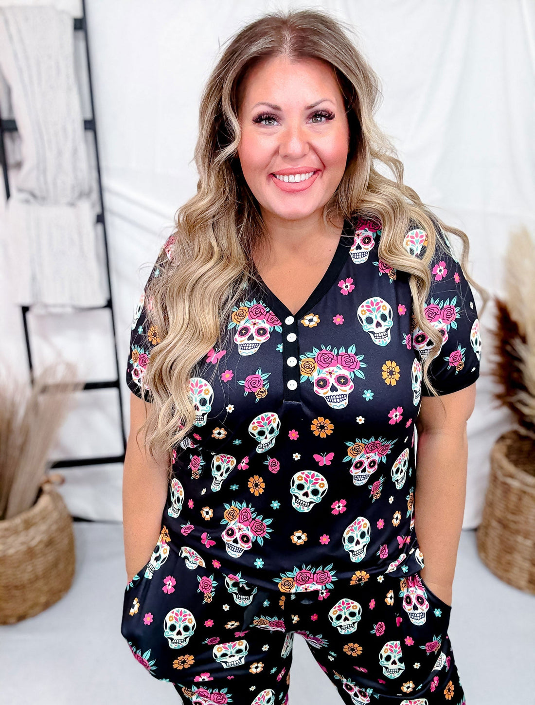 Sugar Skulls Short Sleeve and Joggers Pajama Set - Whiskey Skies - SHIRLEY & STONE