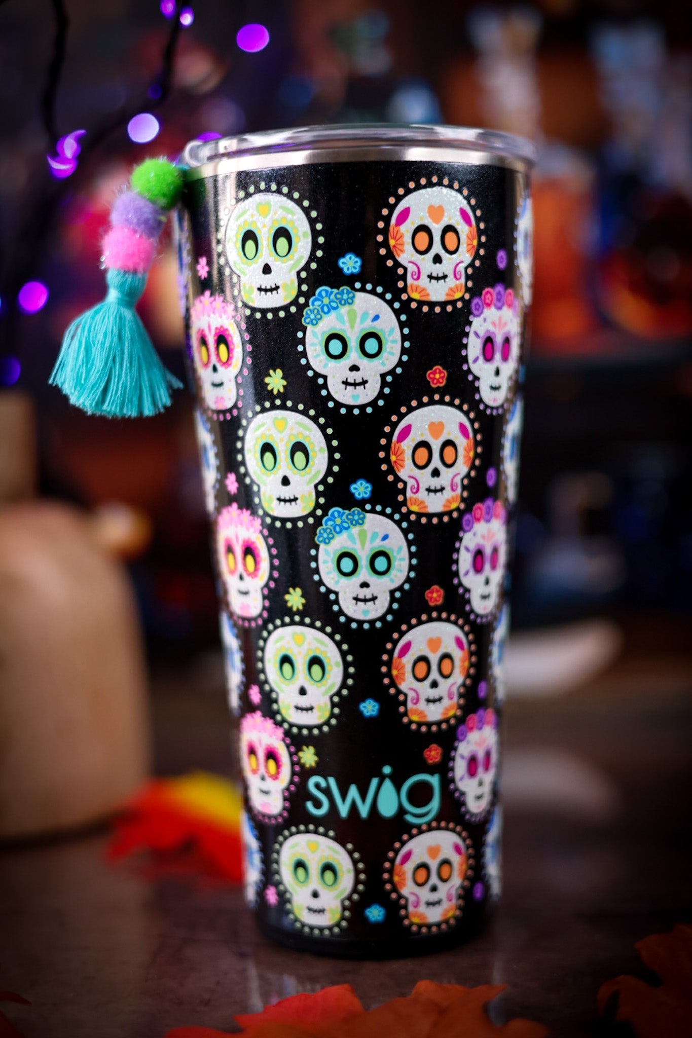 Sugar Skulls Tumbler (32oz) - Whiskey Skies - SWIG LIFE