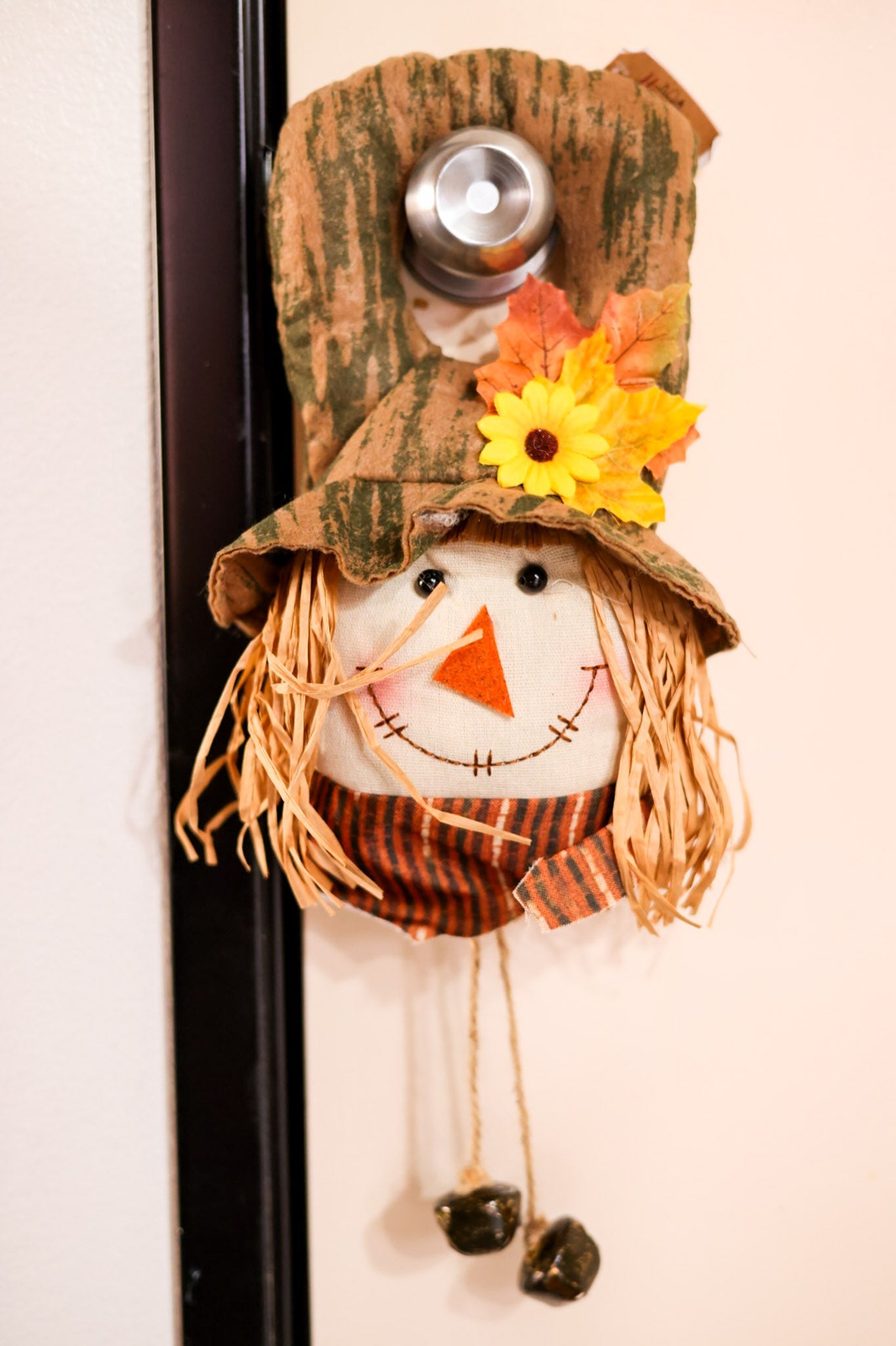 Sunflower Scarecrow Doorknob Hangers (2 Styles) - Whiskey Skies - HANNA'S HANDIWORKS