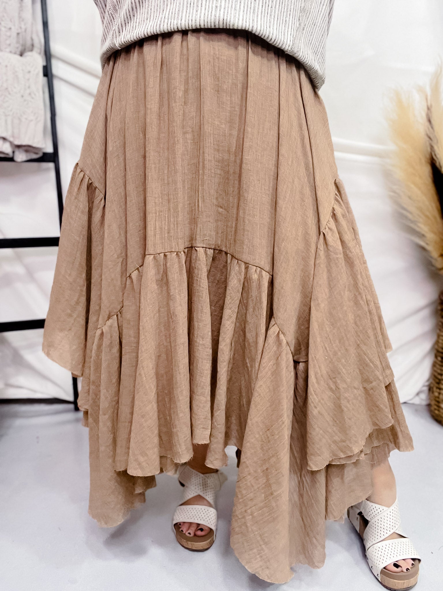 Women's Boutique Skirts | Midi, Maxi & Mini Styles in S–3X