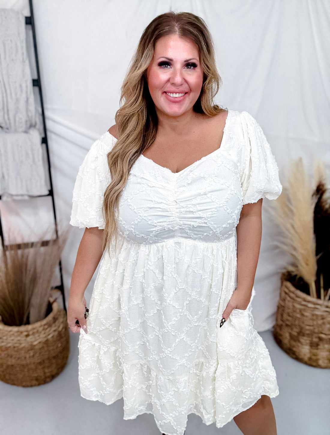 Textured Woven Dress With Balloon Sleeves In Cream - Whiskey Skies - DAVI & DANI