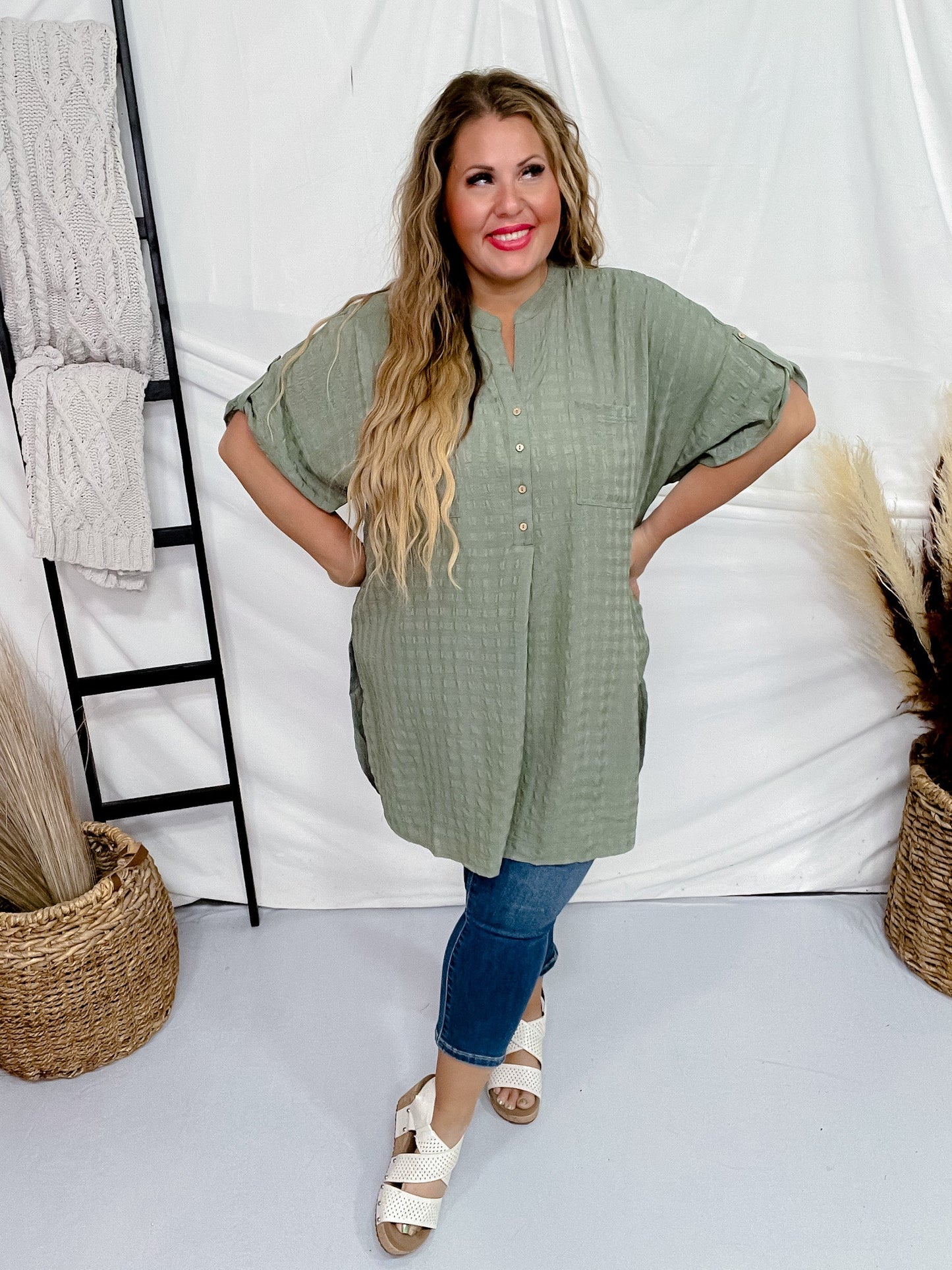 Textured Woven Olive Tunic Top - Whiskey Skies - GIGIO