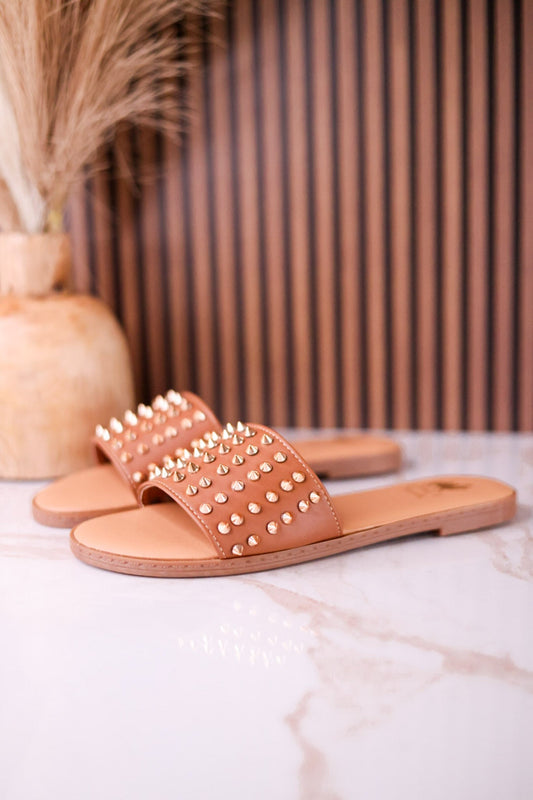 The Flirtini Studded Sandals In Camel Brown - Whiskey Skies - CAMEL THREADS