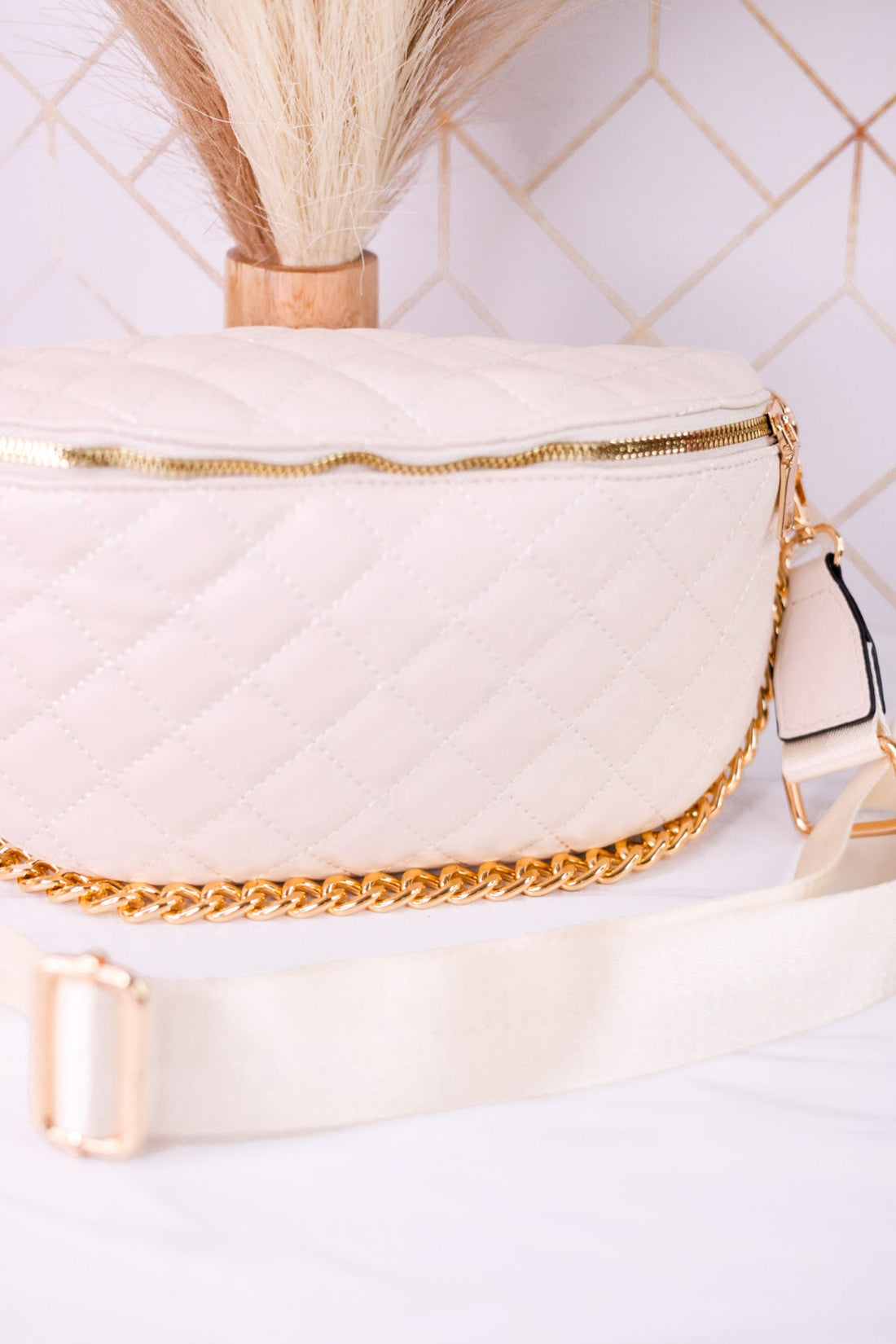 The Sylvie Quilted Belt Bag In Bone - Whiskey Skies - JEN & CO