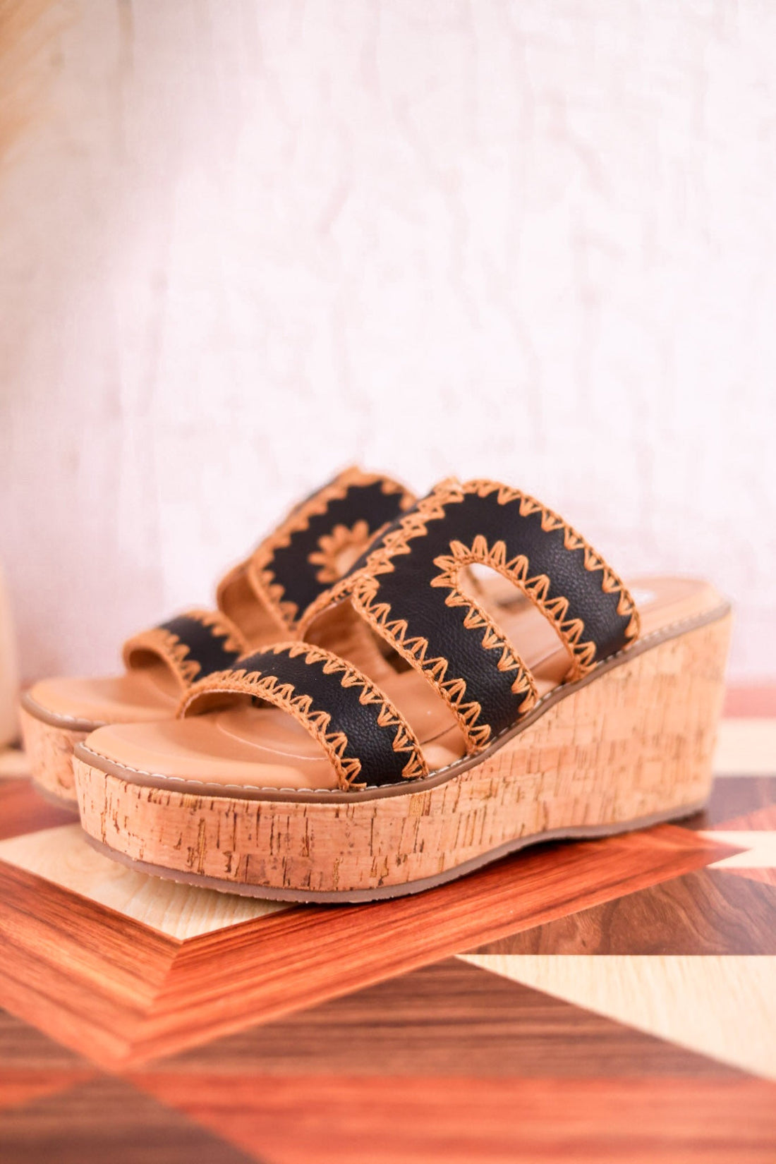 The "Tracie" Black & Tan Slide Sandal - Whiskey Skies - YELLOWBOX