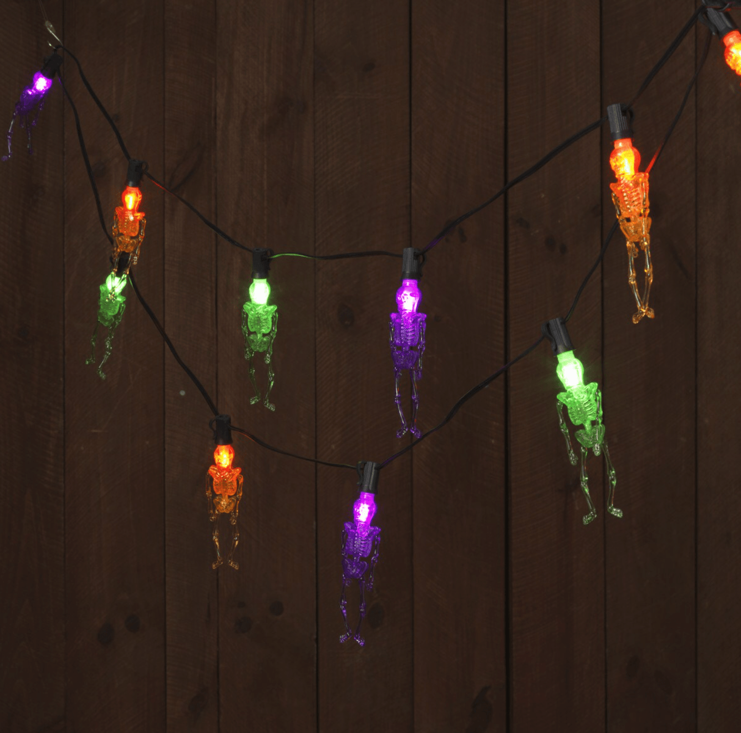UL Electric Lighted Skeleton Halloween Garland - Whiskey Skies - GERSON COMPANIES