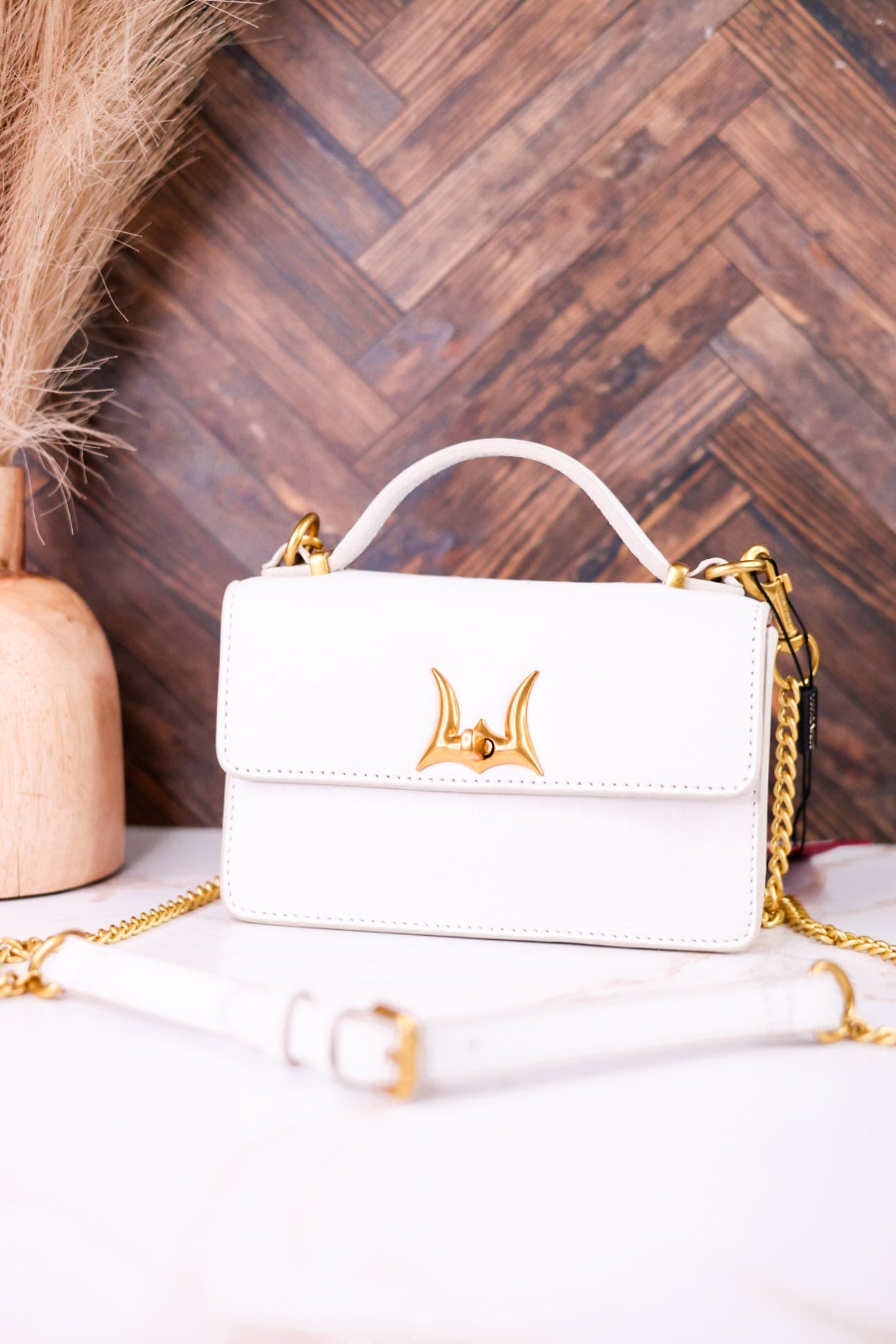 Valencia Ostrich Leather White Bag - Whiskey Skies