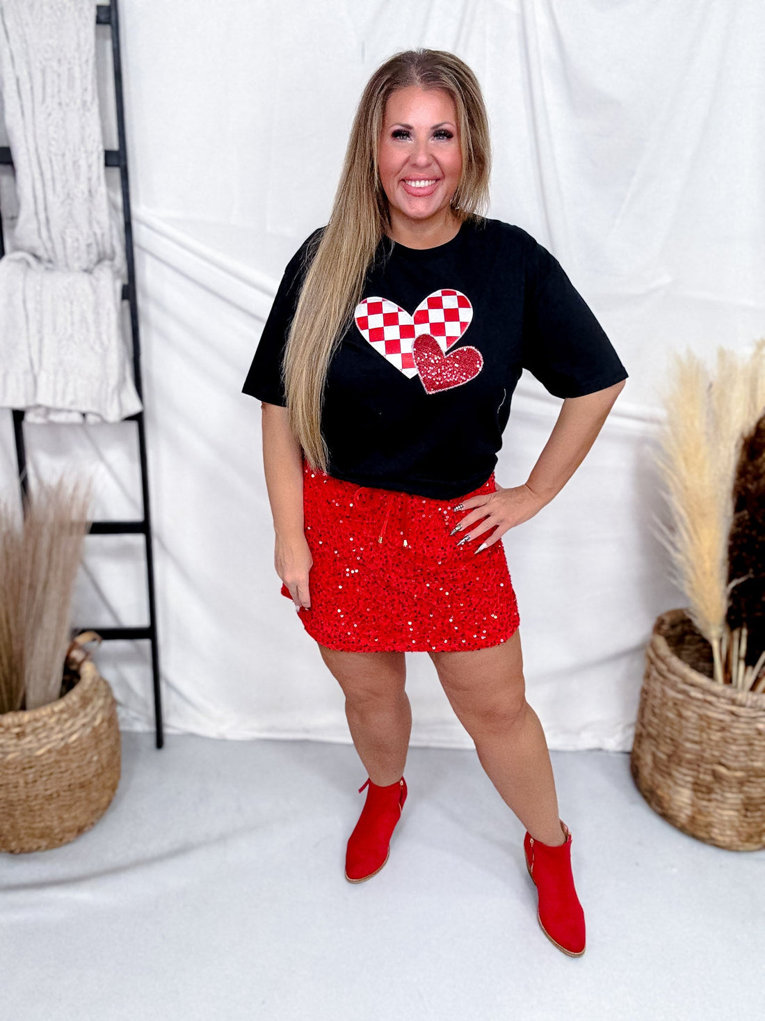 Valentine's Day Checkered Heart Graphic Tee - Whiskey Skies - SOUTHERN BELLE